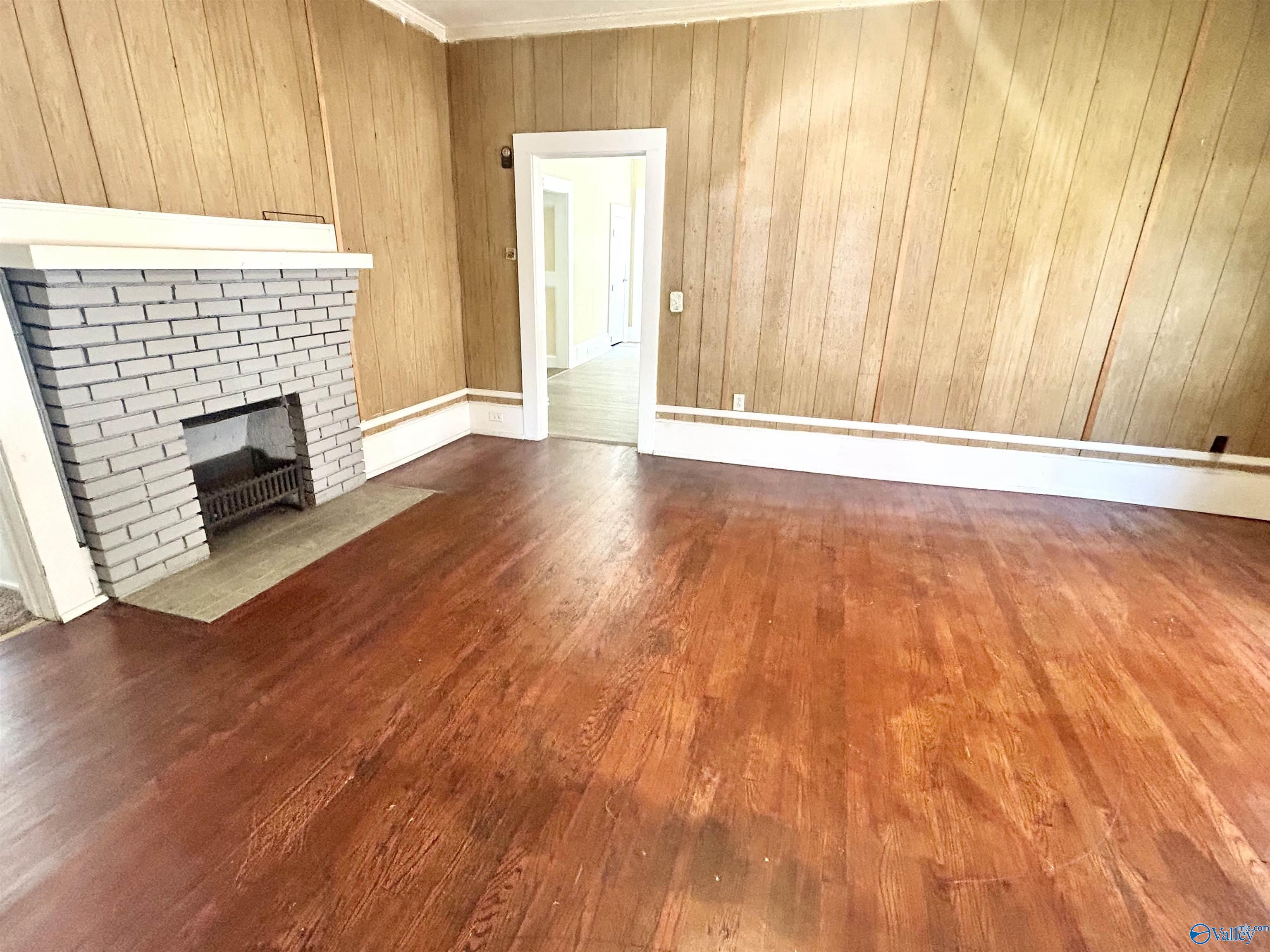 2908 W Meighan Boulevard