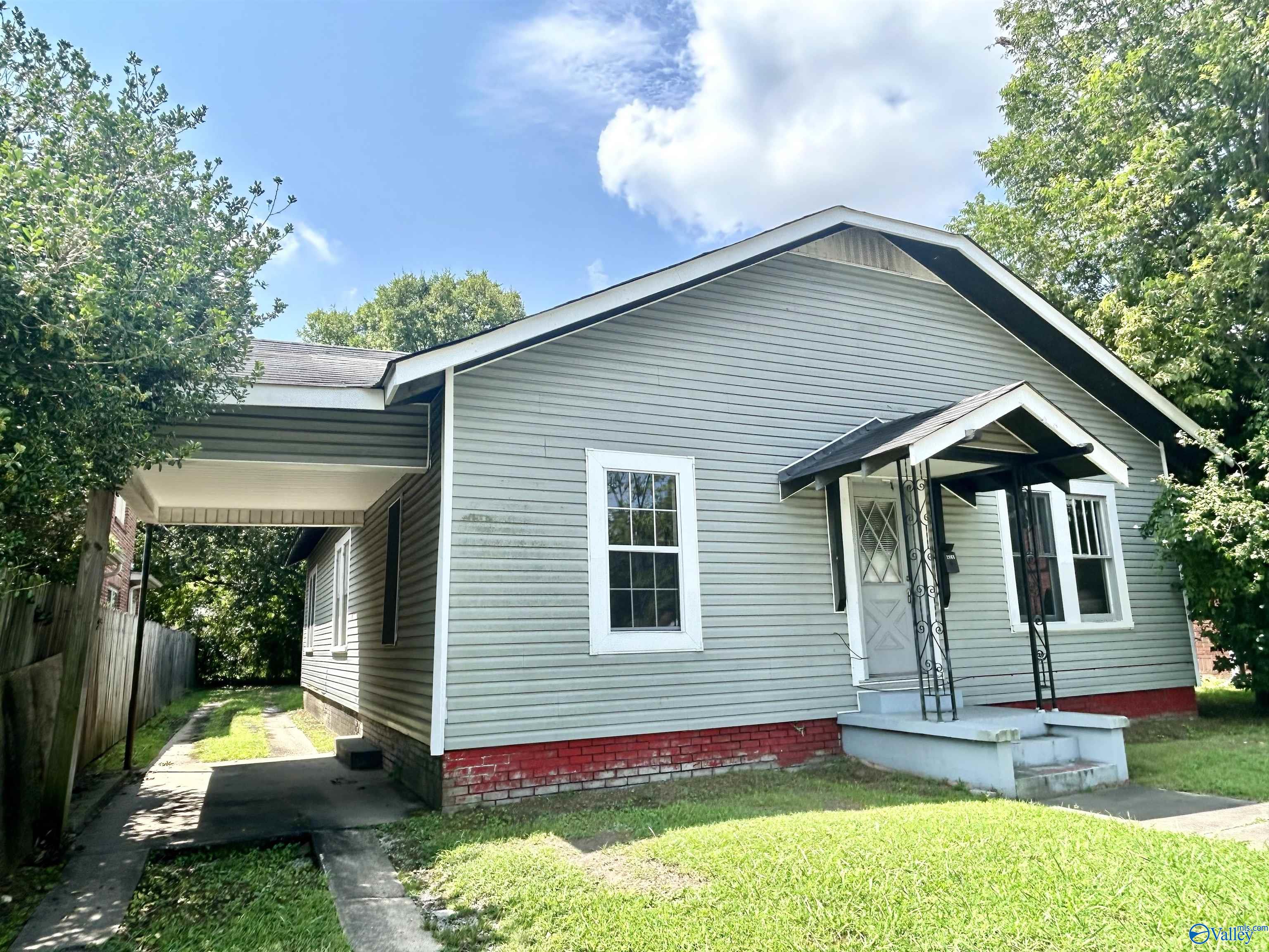 2908 W Meighan Boulevard