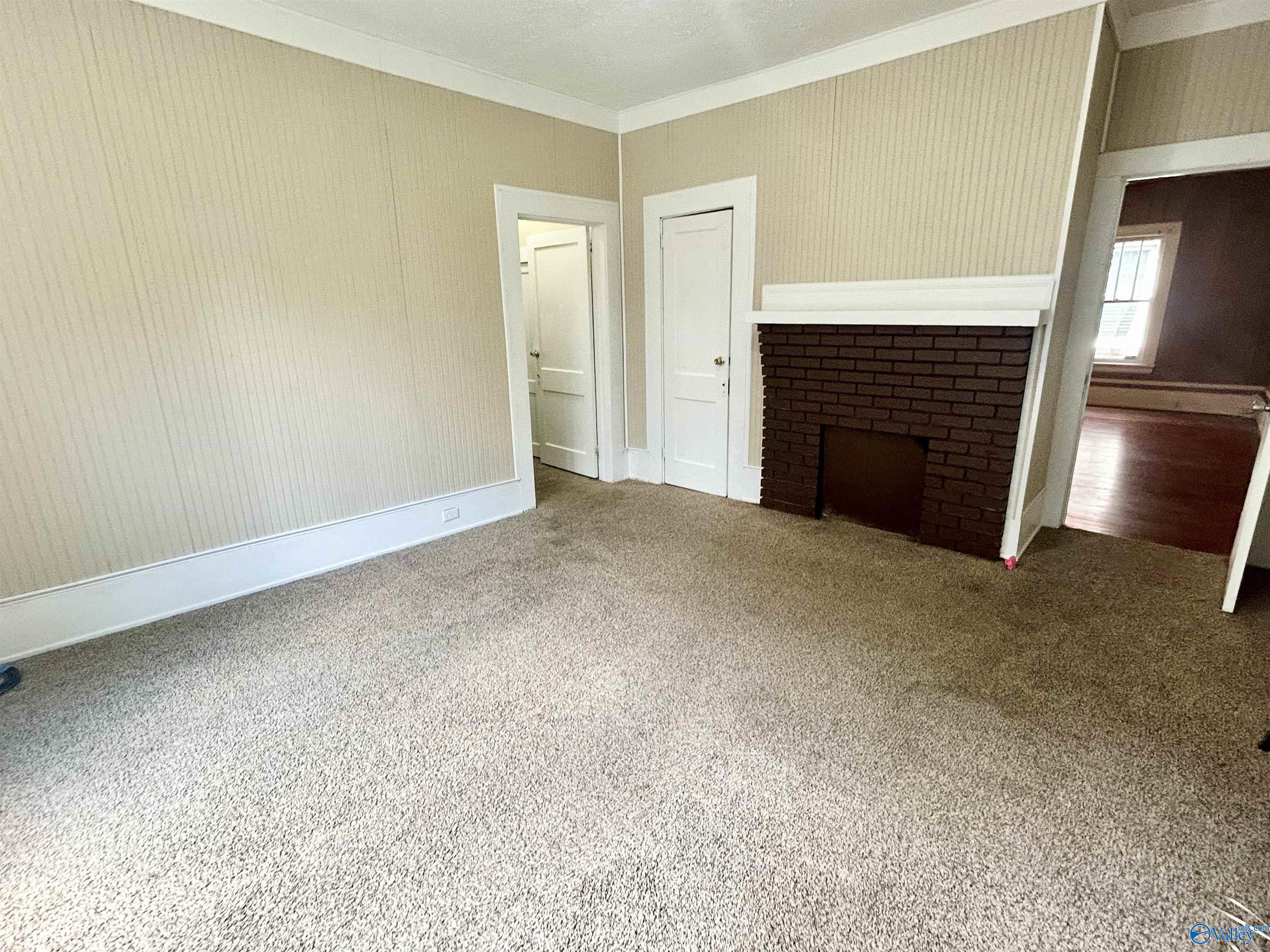 2908 W Meighan Boulevard