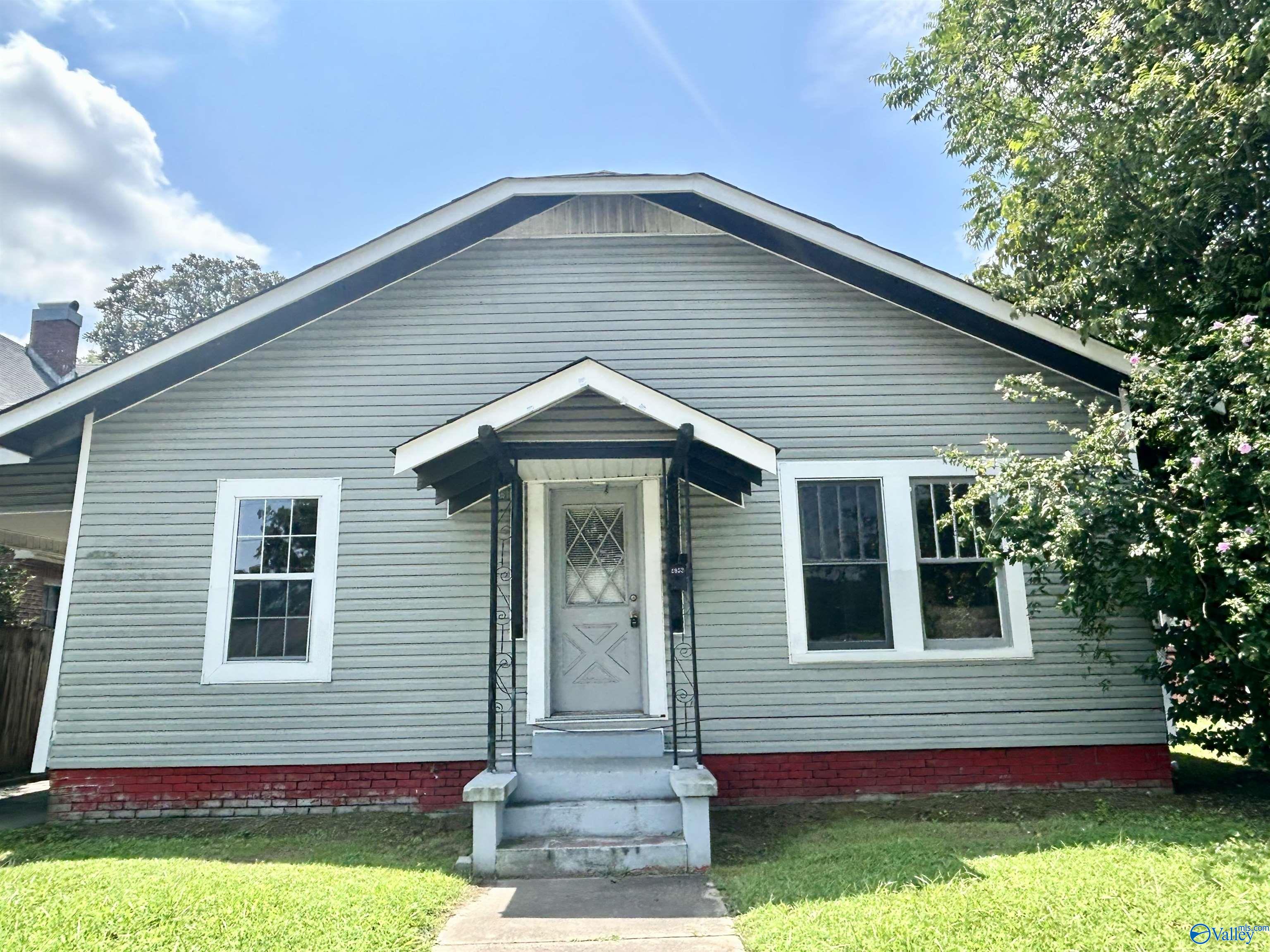 2908 W Meighan Boulevard