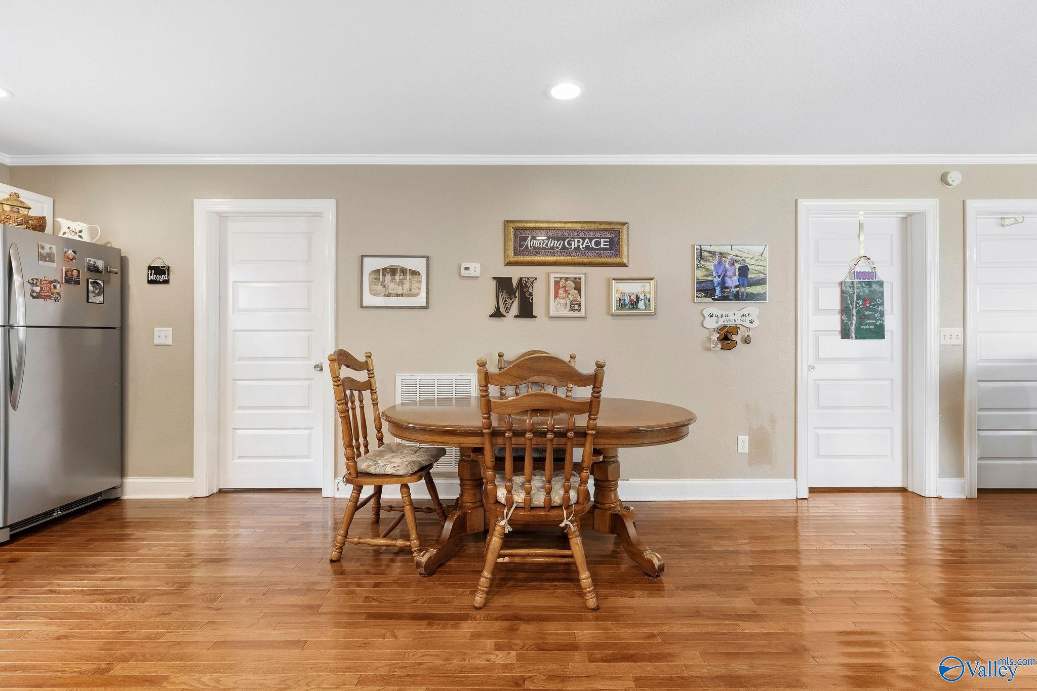 6829 Highpoint Road, Albertville