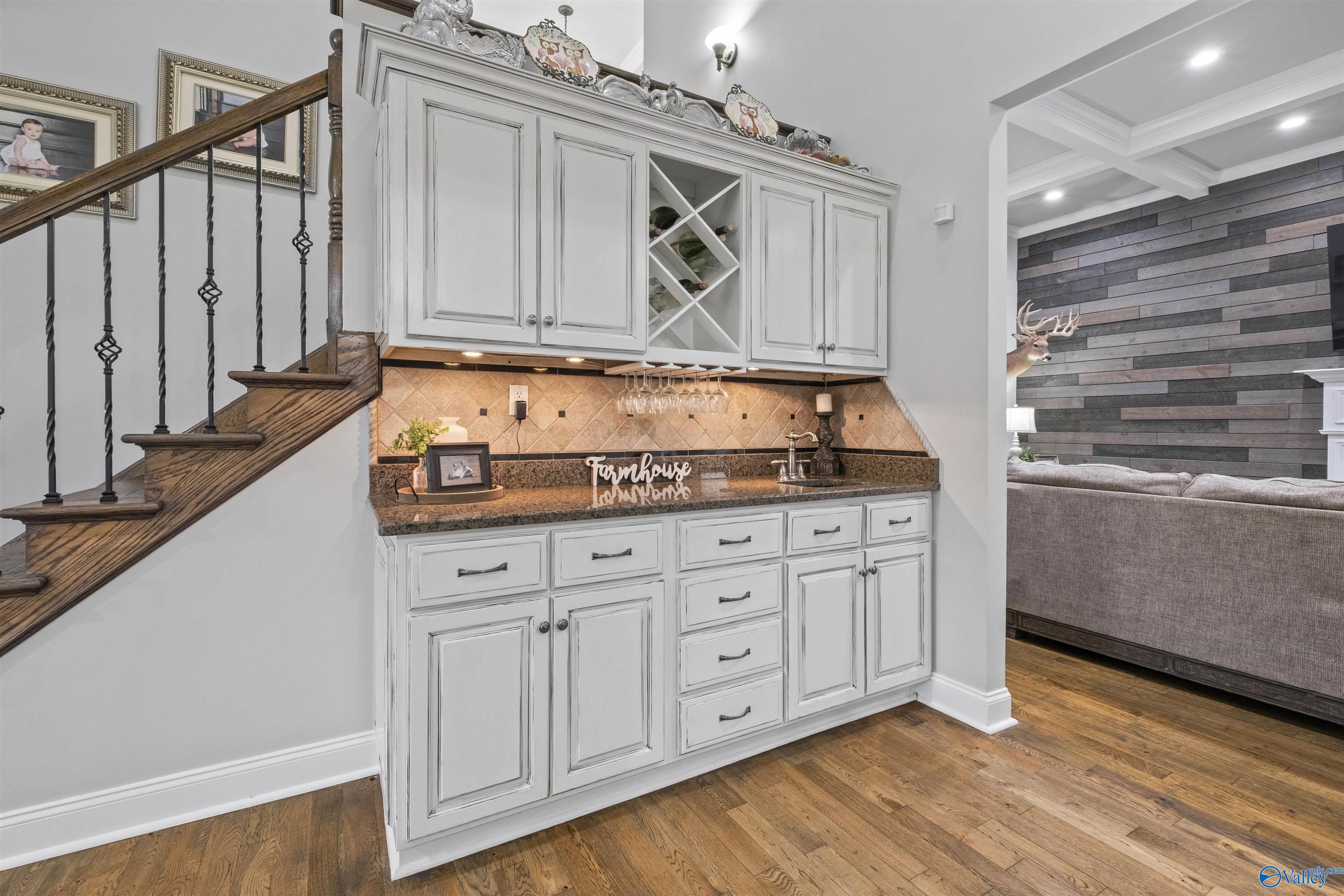 7805 Owls Hollow Road