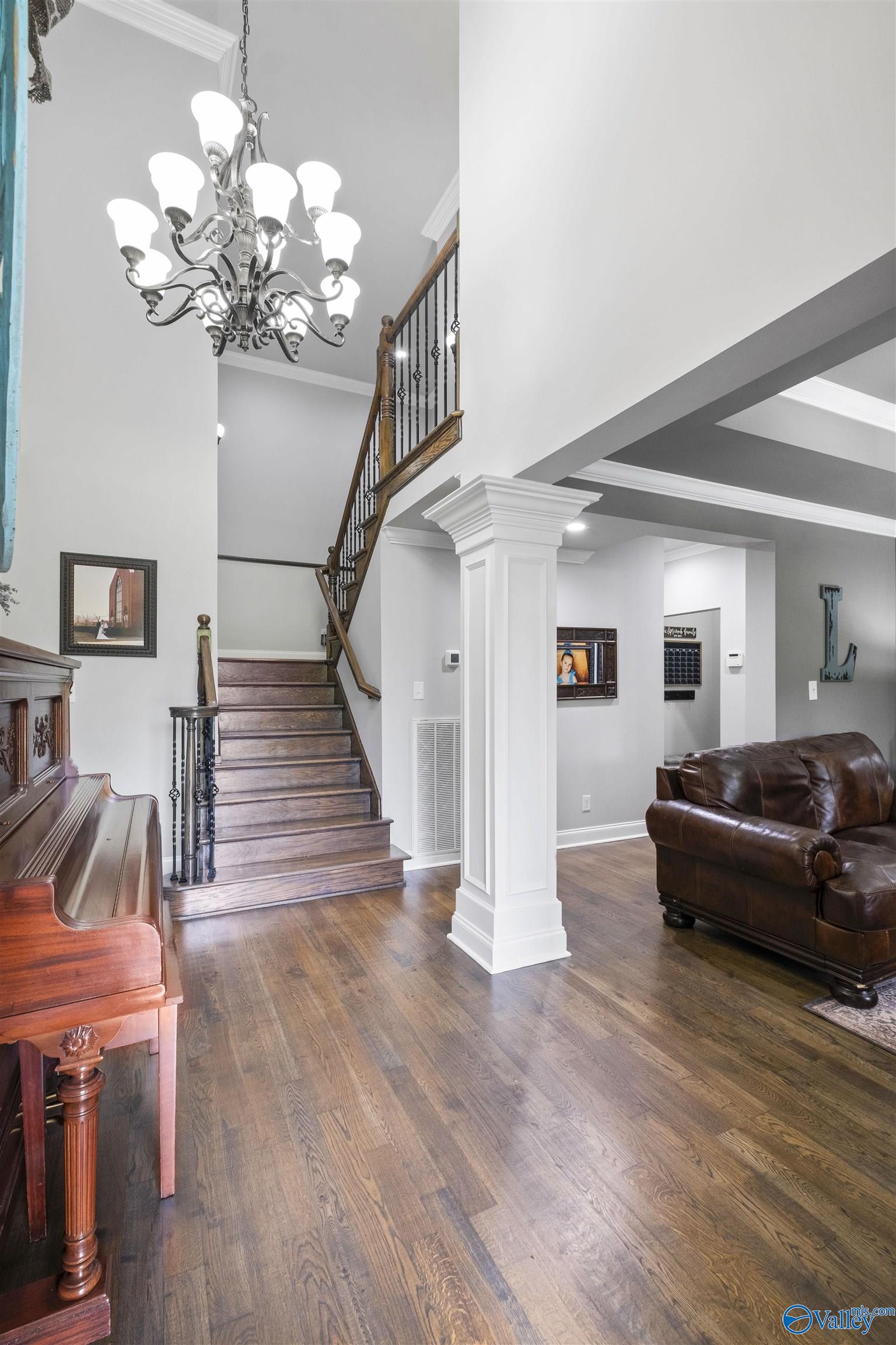 7805 Owls Hollow Road