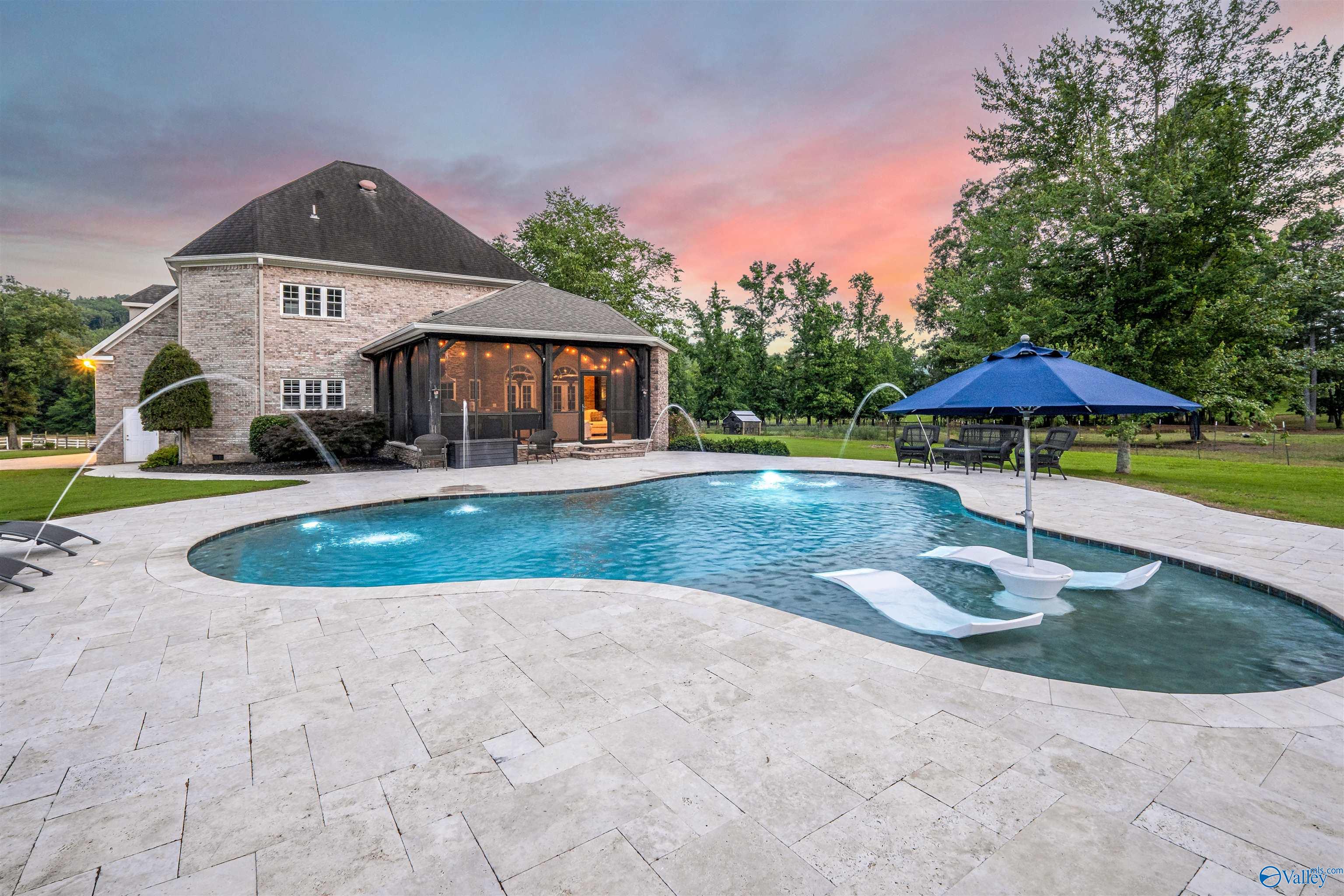 7805 Owls Hollow Road