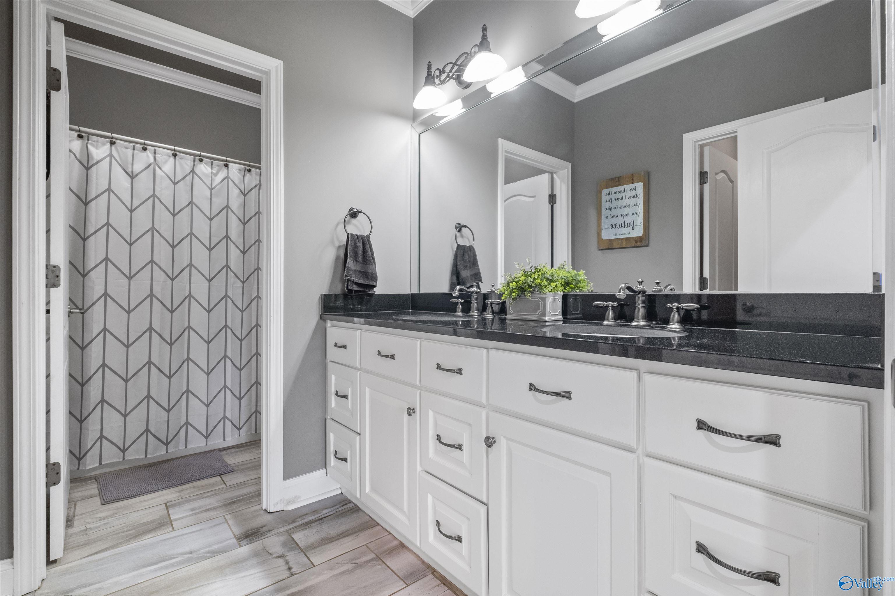 7805 Owls Hollow Road