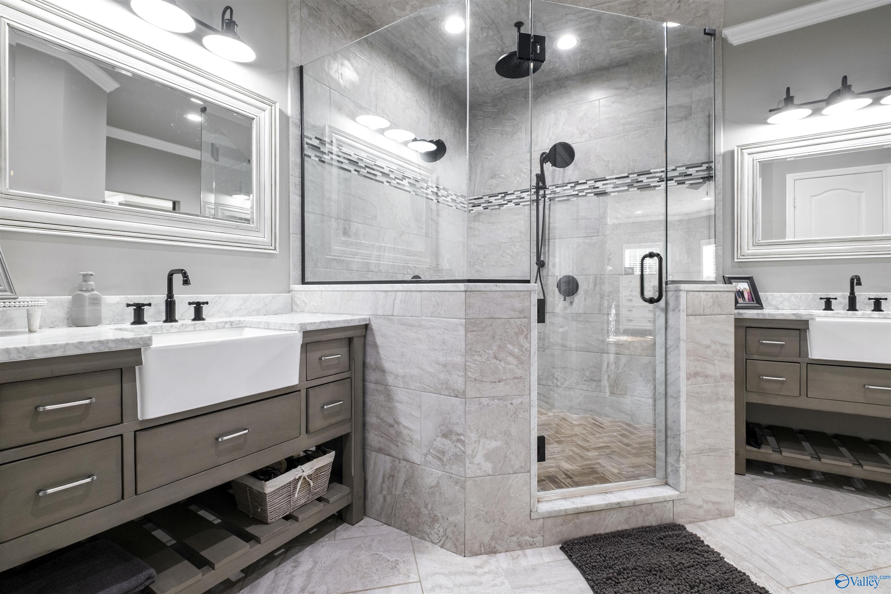 7805 Owls Hollow Road