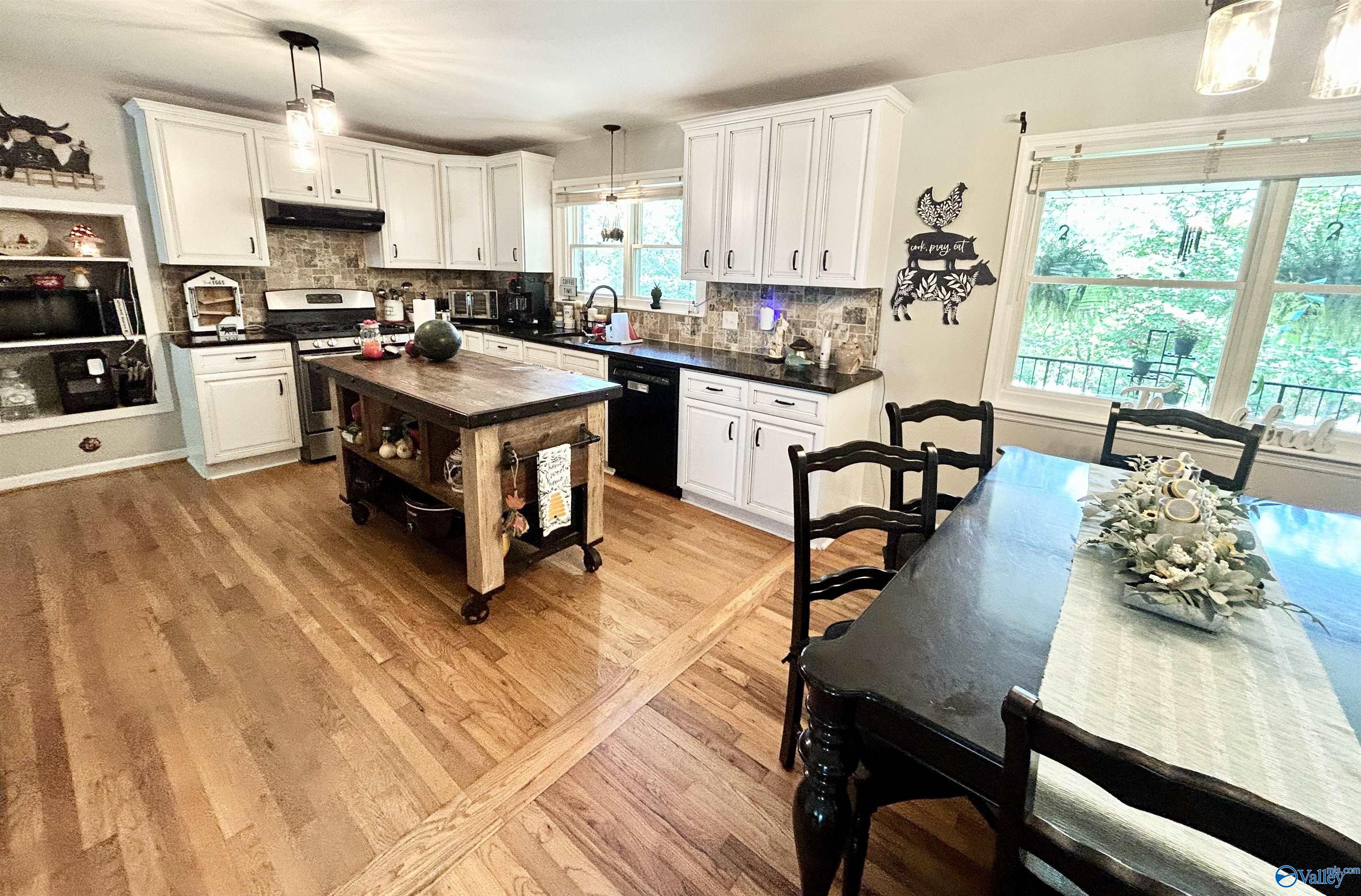 4010 Tabor Road
