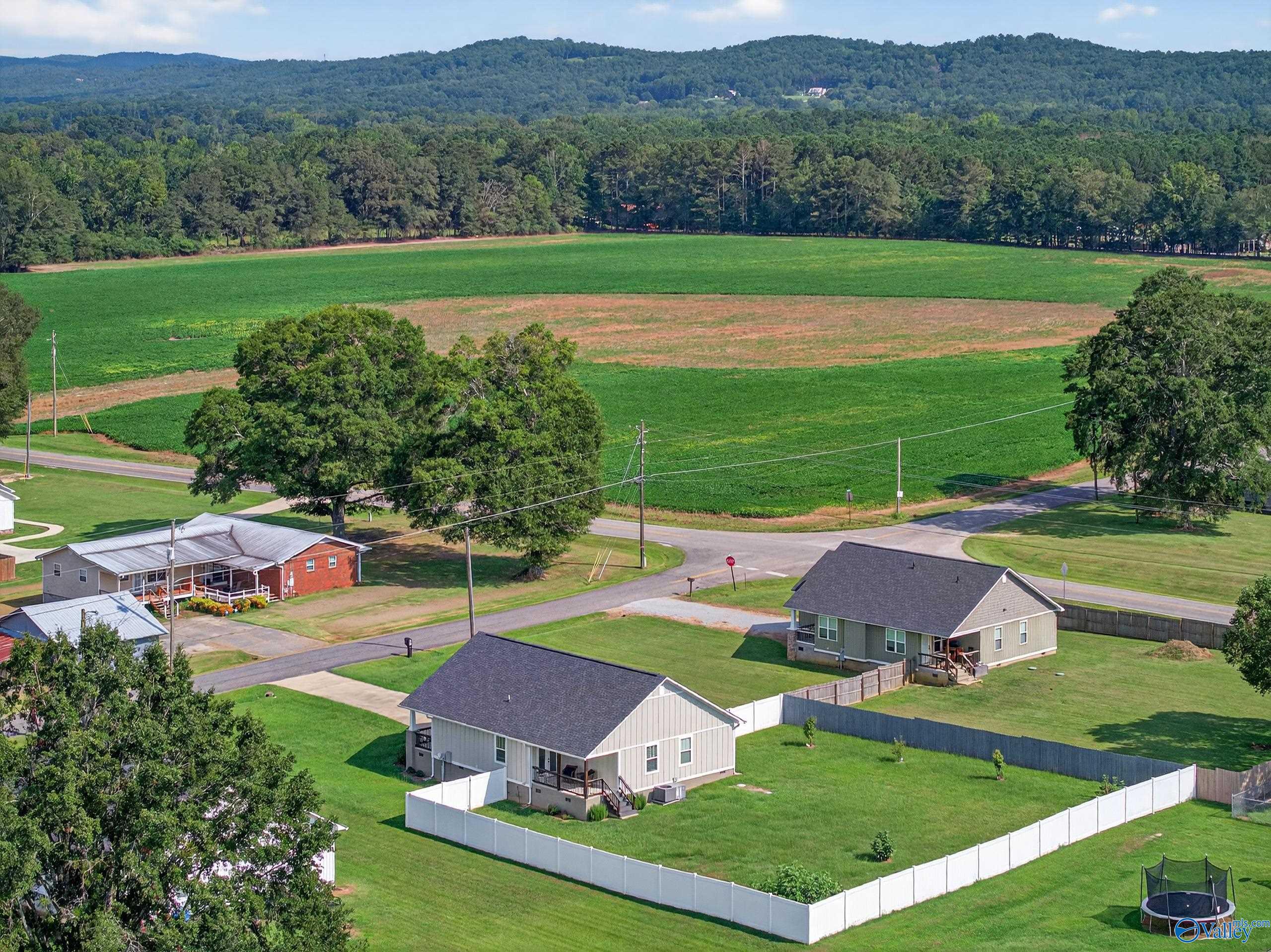 2676 Posey Road