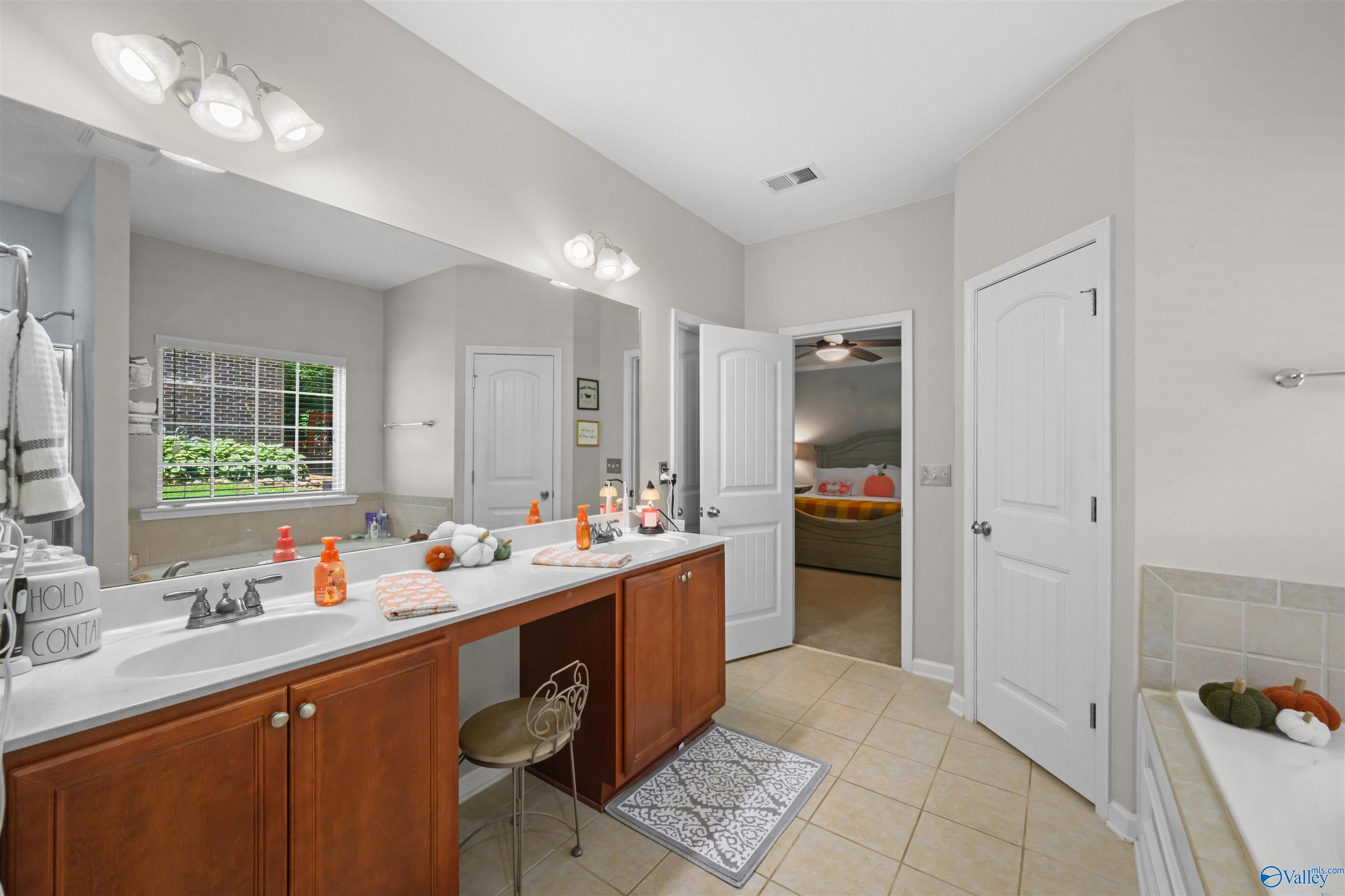 701 York Imperial Trail