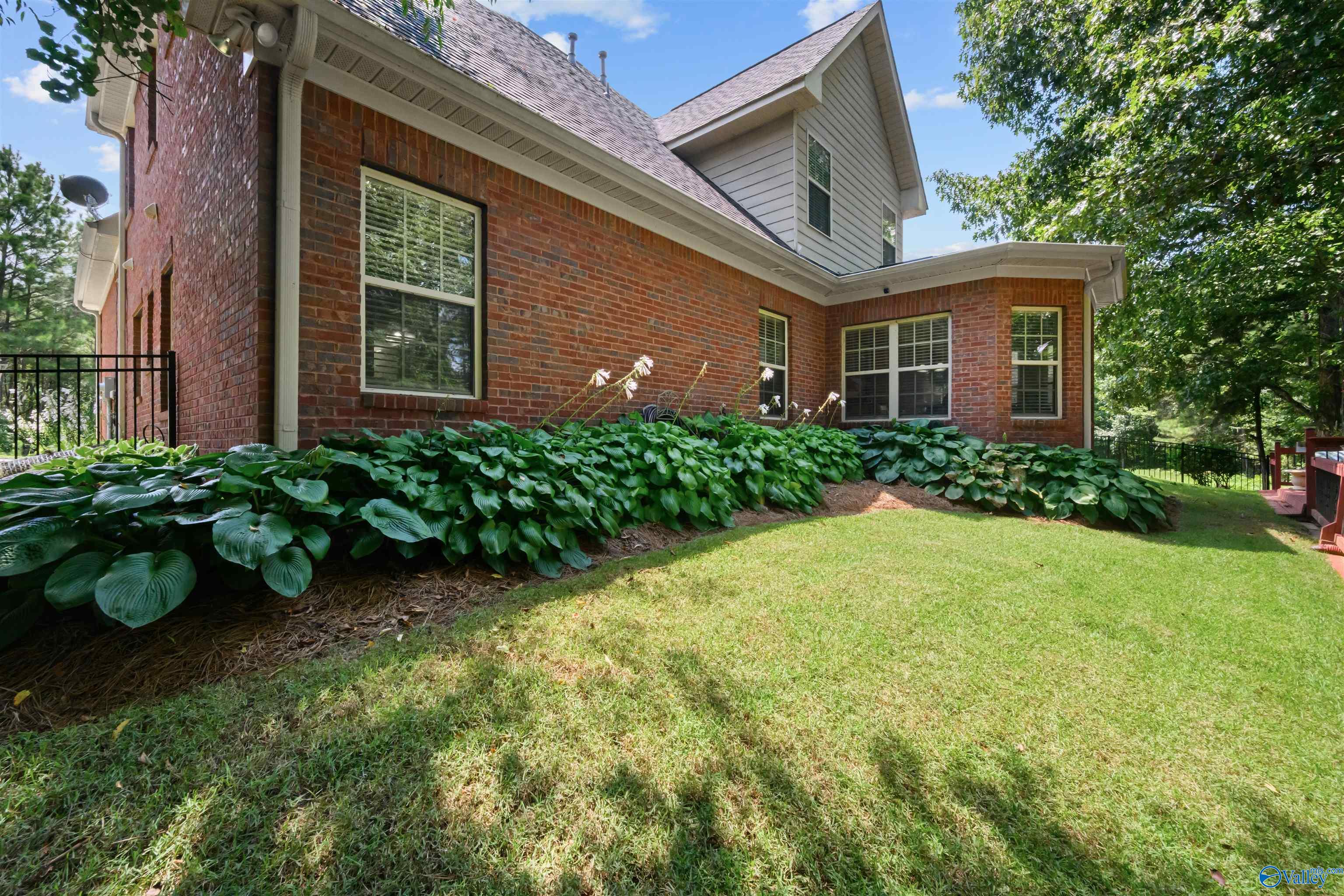 701 York Imperial Trail