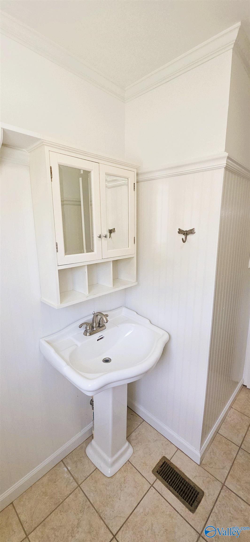 1820 Mount Zion Avenue