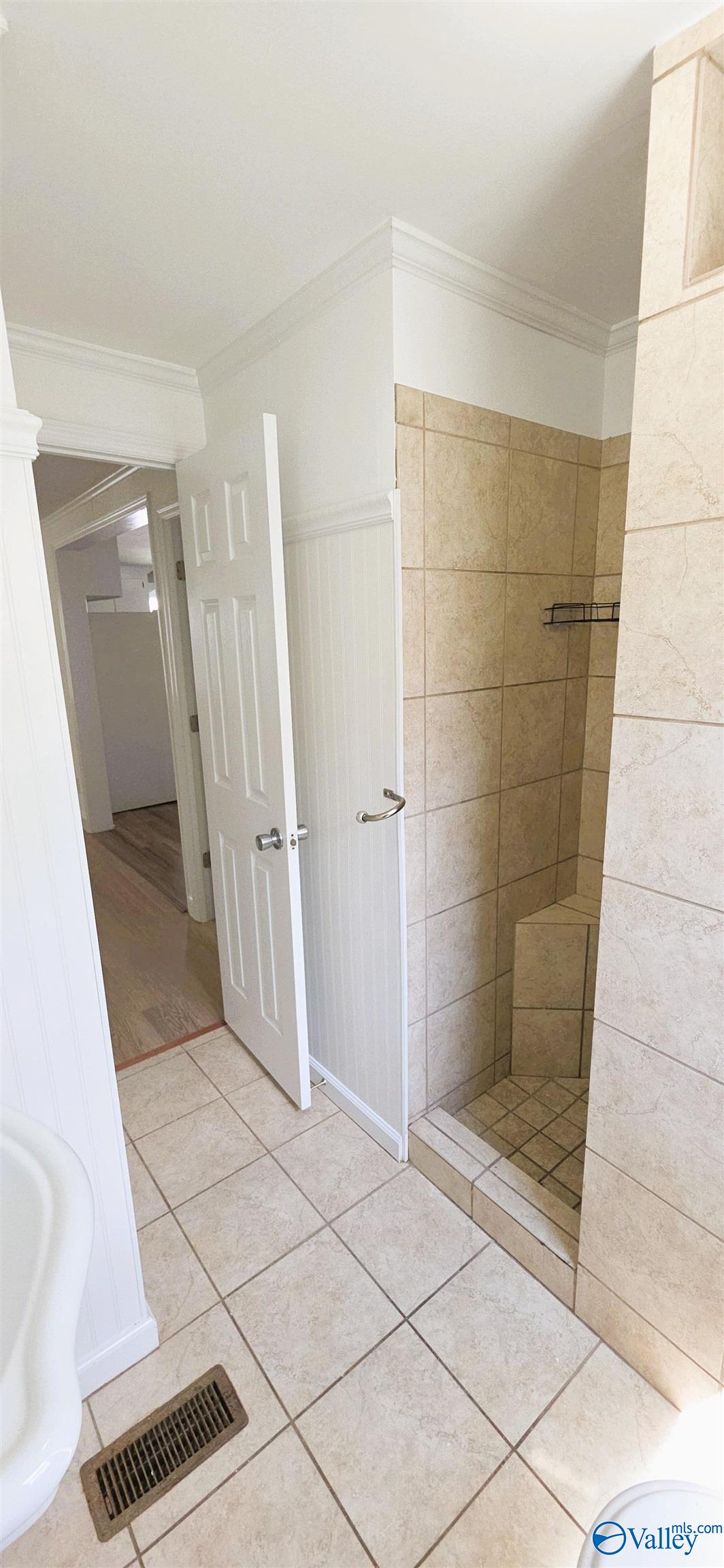 1820 Mount Zion Avenue