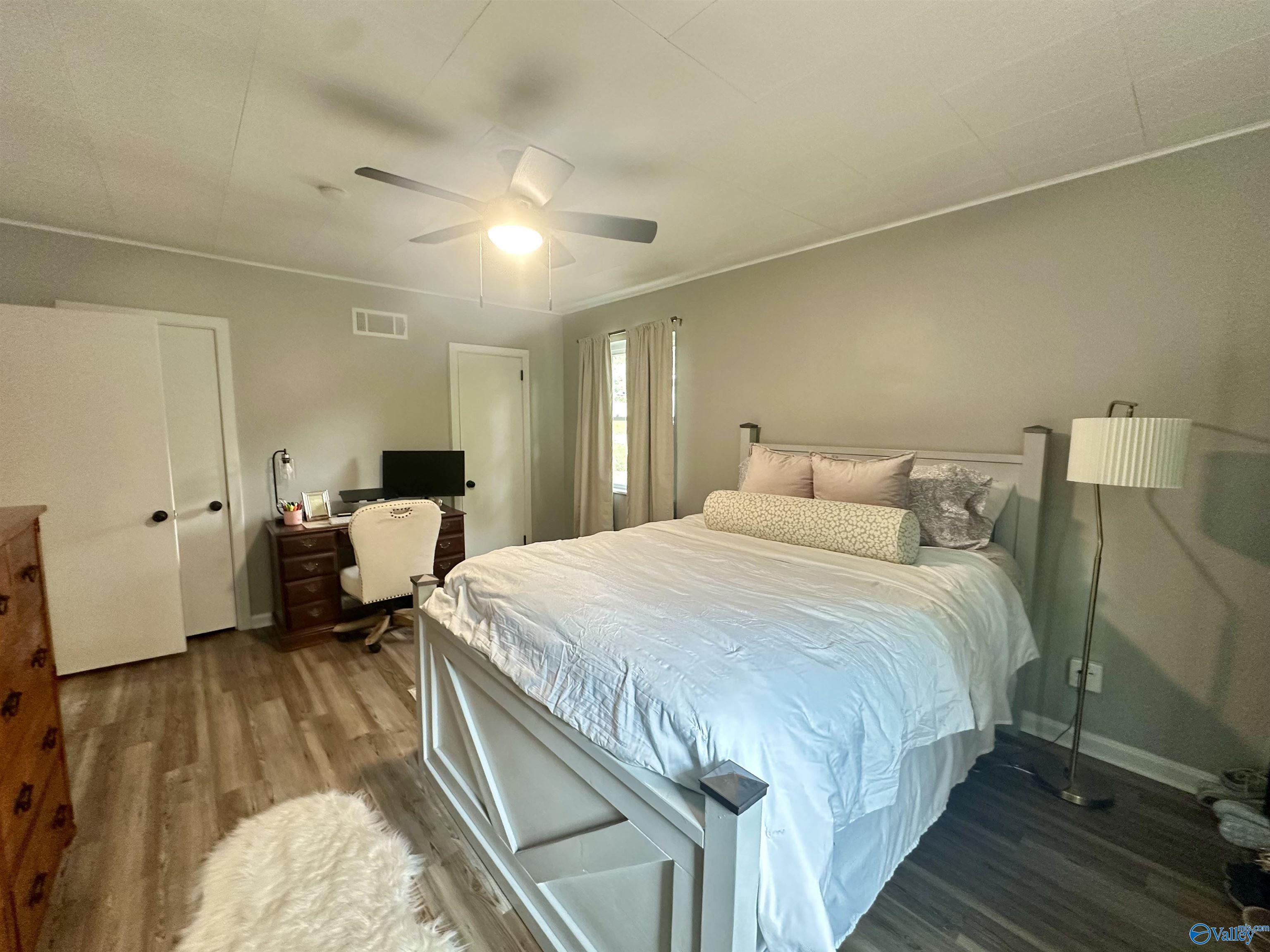 916 Edgewood Drive
