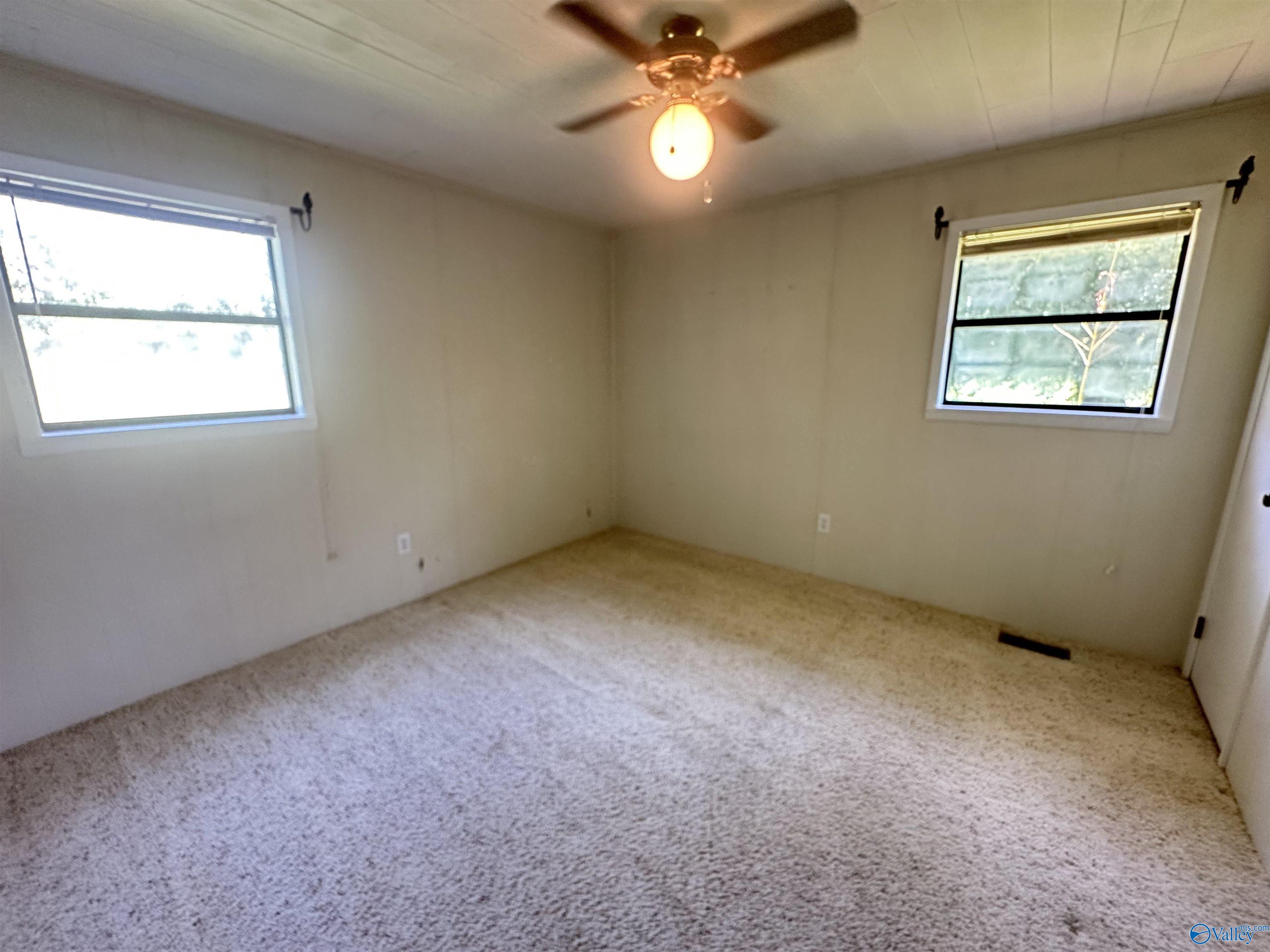 170 Satterfield Lane N