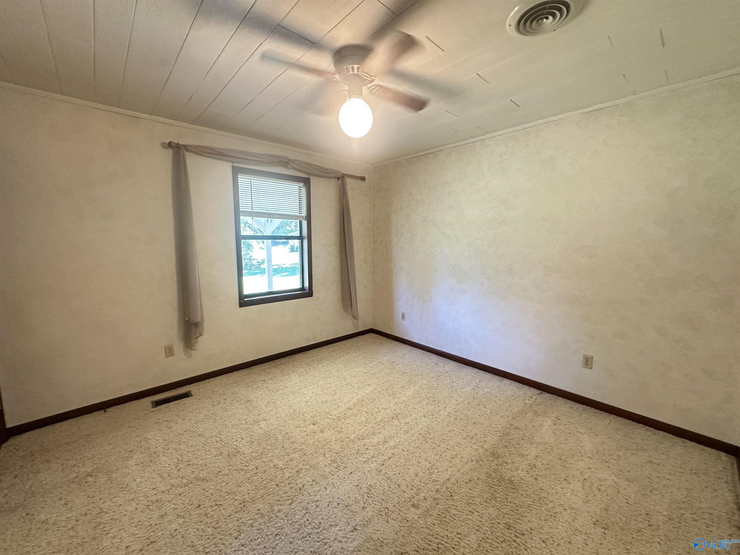 170 Satterfield Lane N