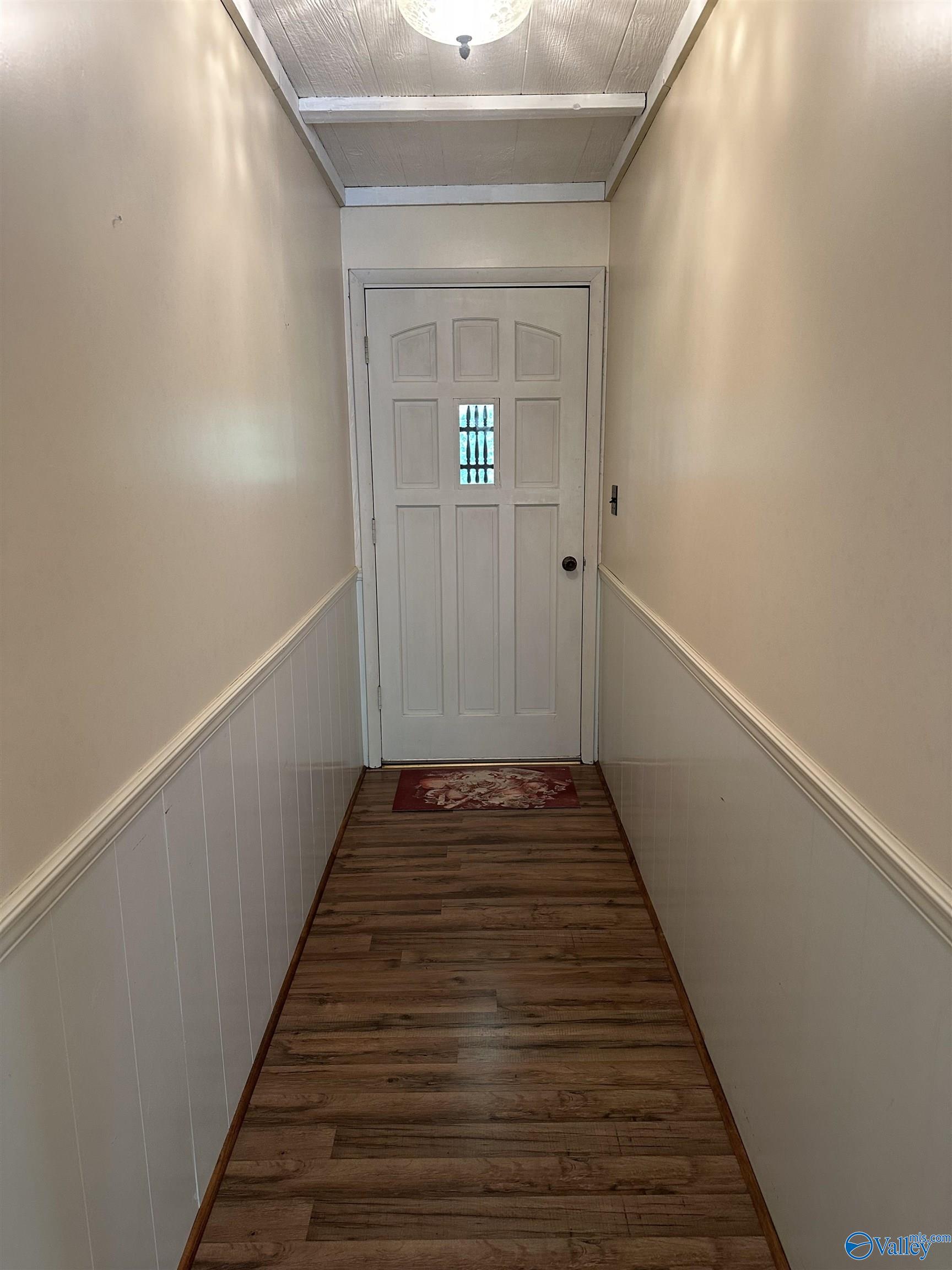 170 Satterfield Lane N