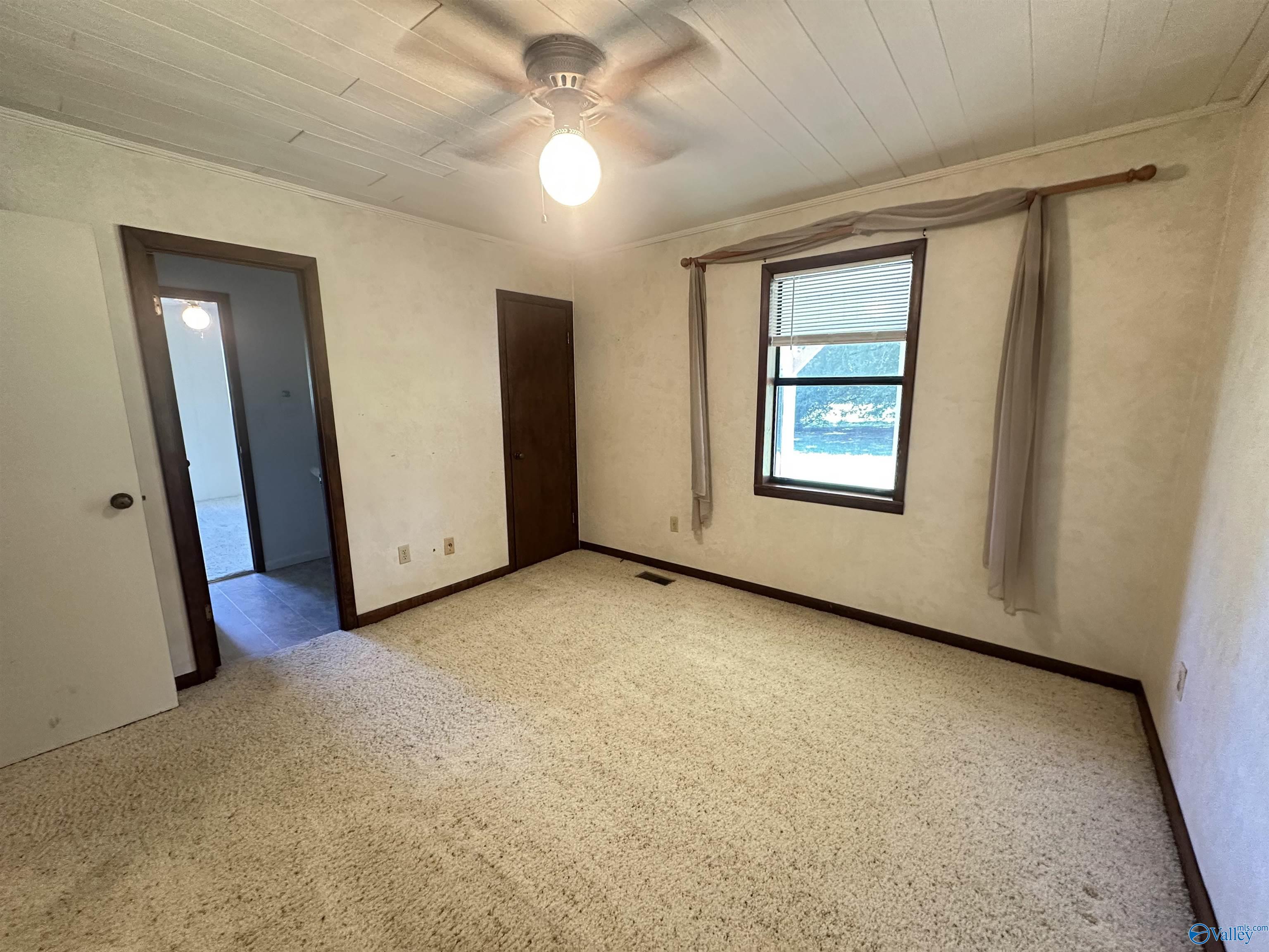 170 Satterfield Lane N