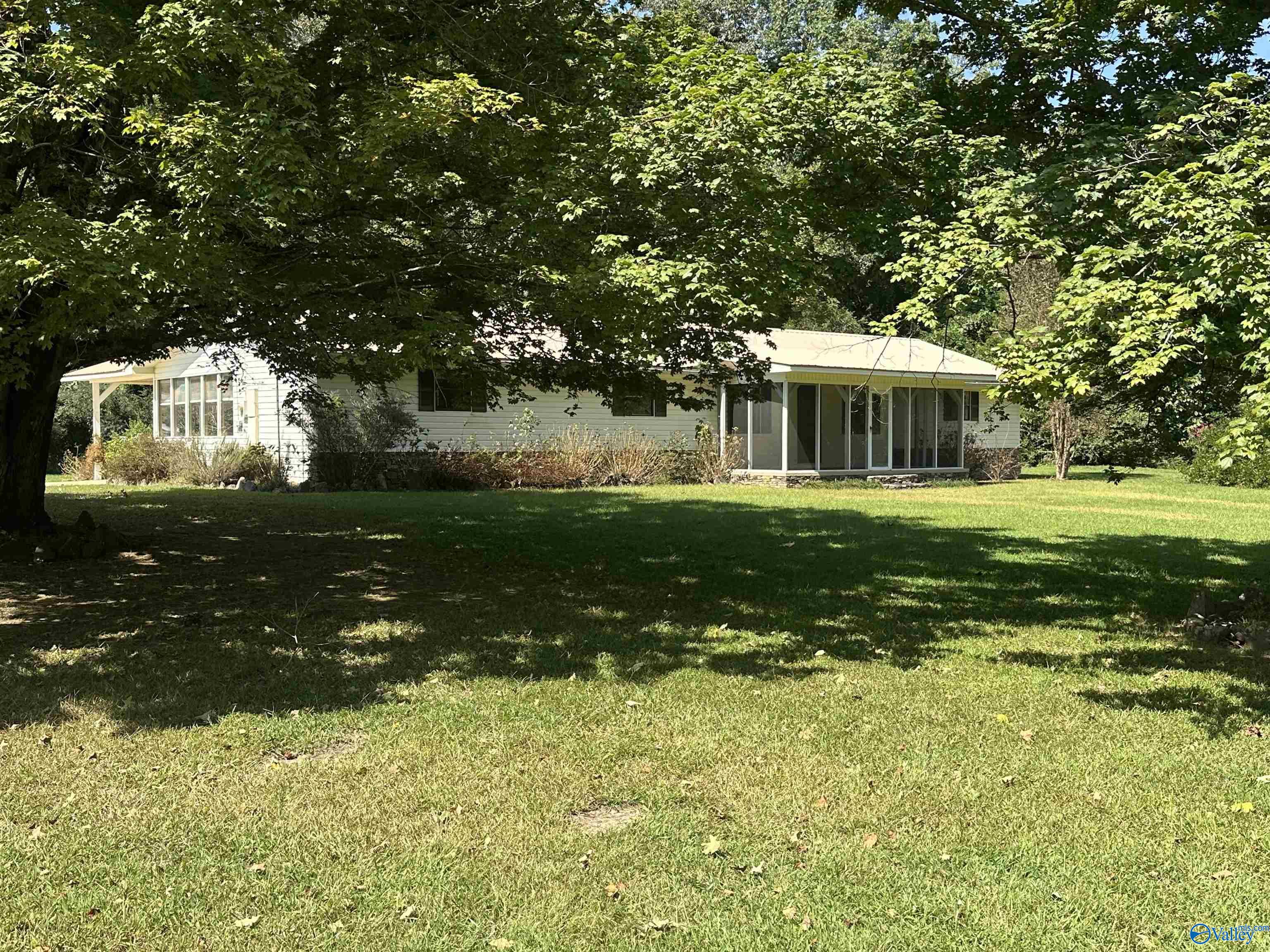 170 Satterfield Lane N