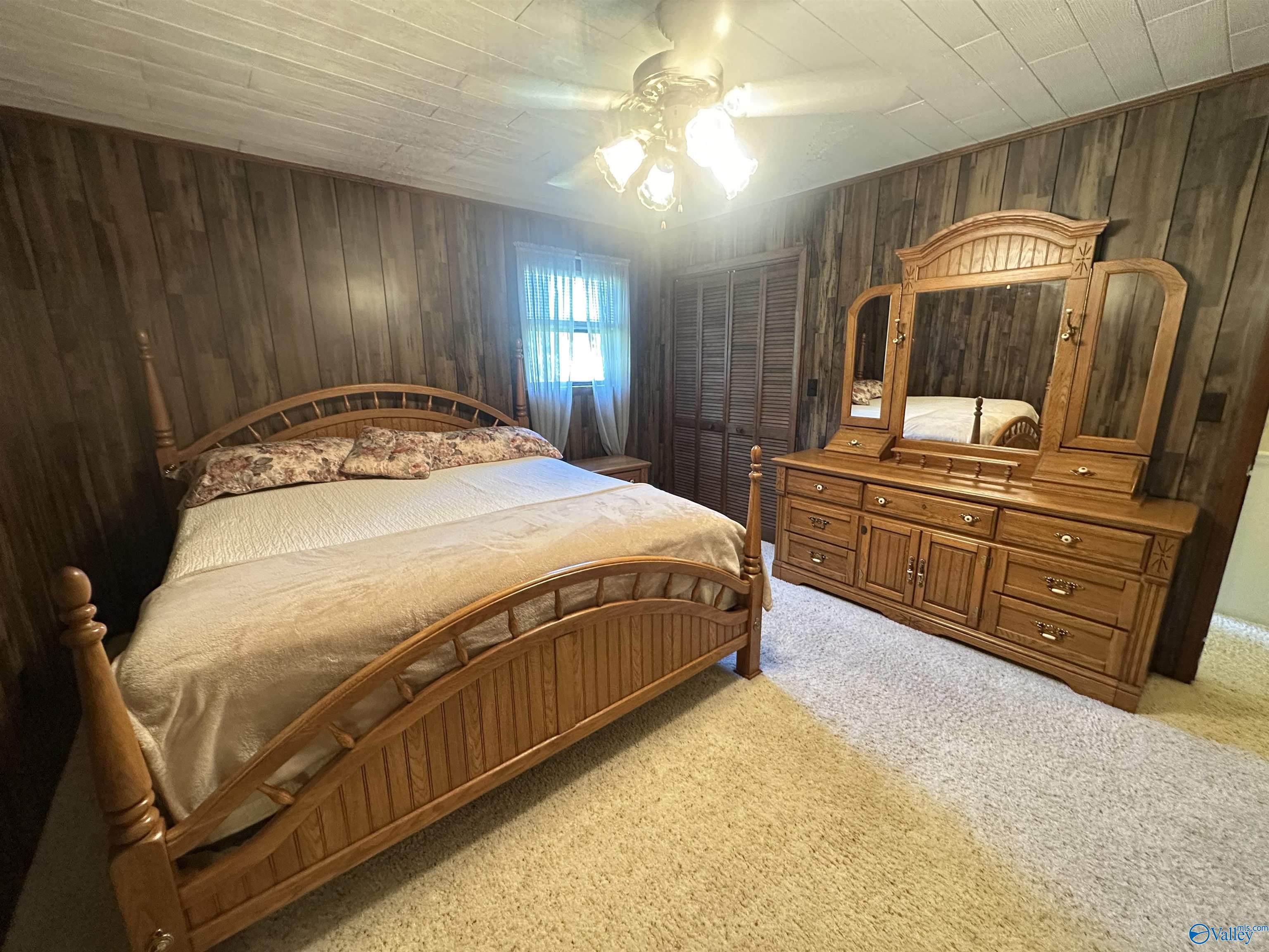 170 Satterfield Lane N