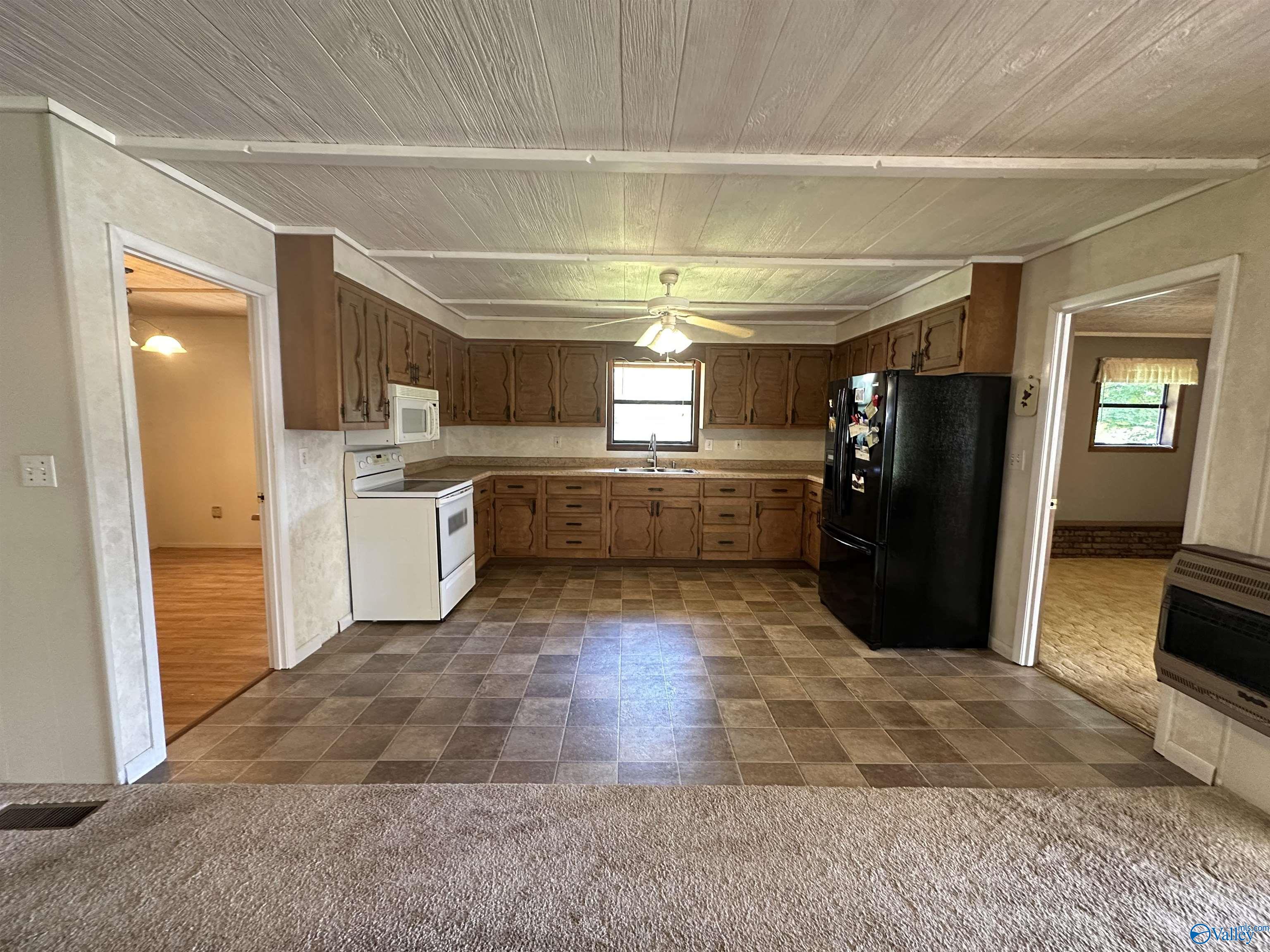 170 Satterfield Lane N