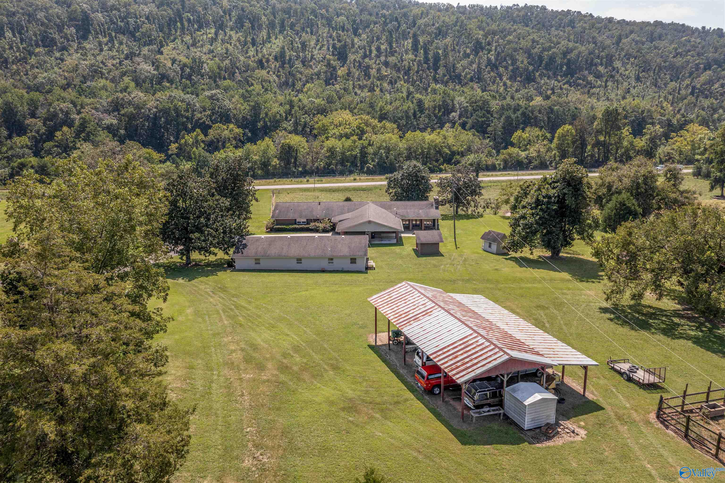4294 US Highway 11 N