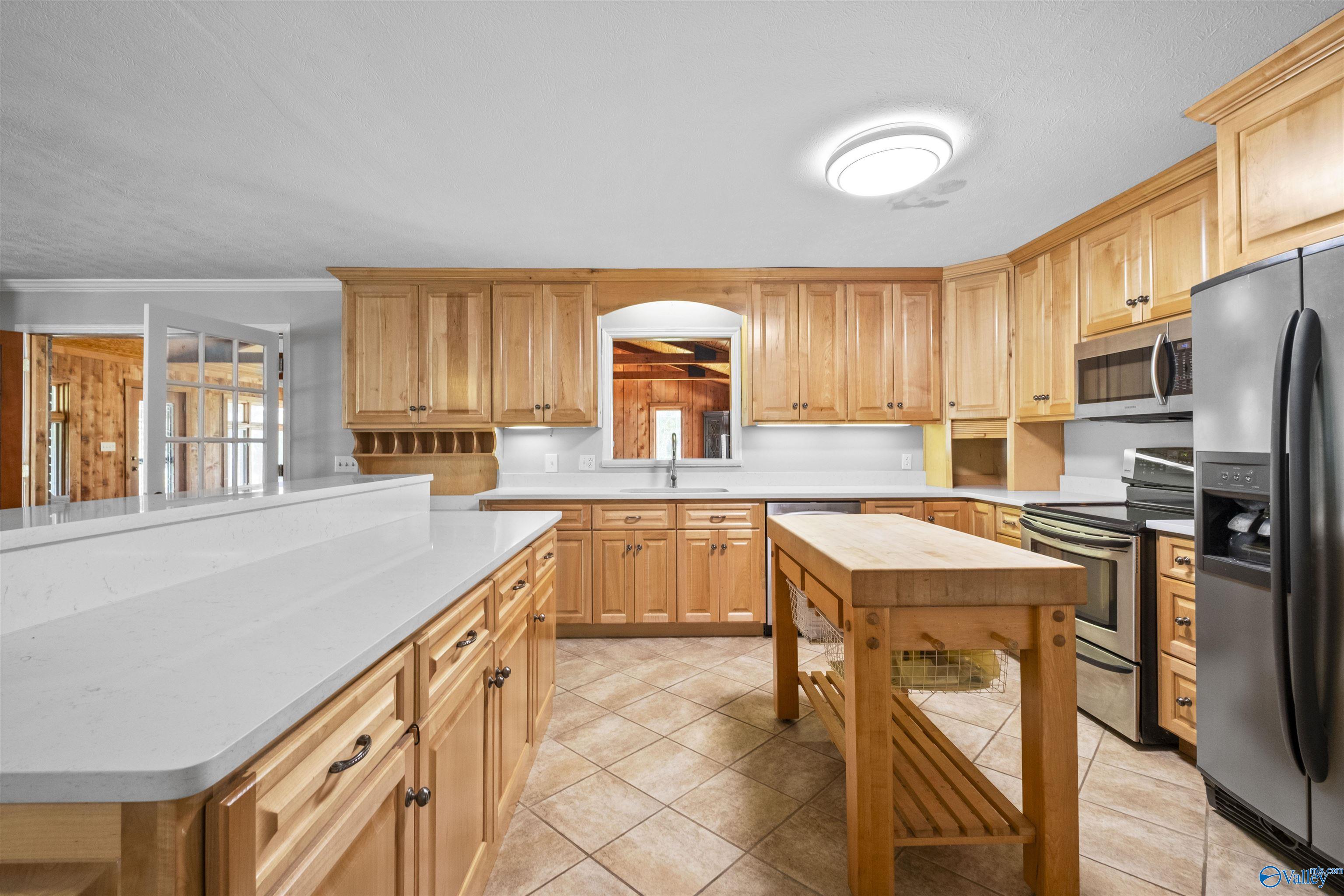 4294 US Highway 11 N