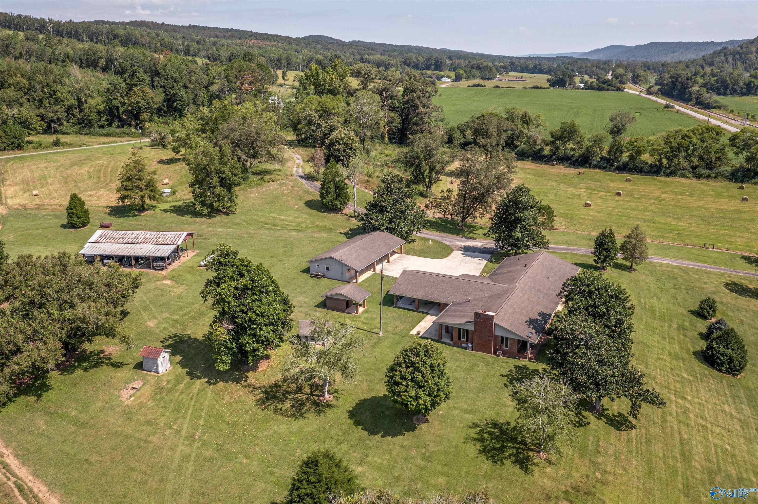 4294 US Highway 11 N