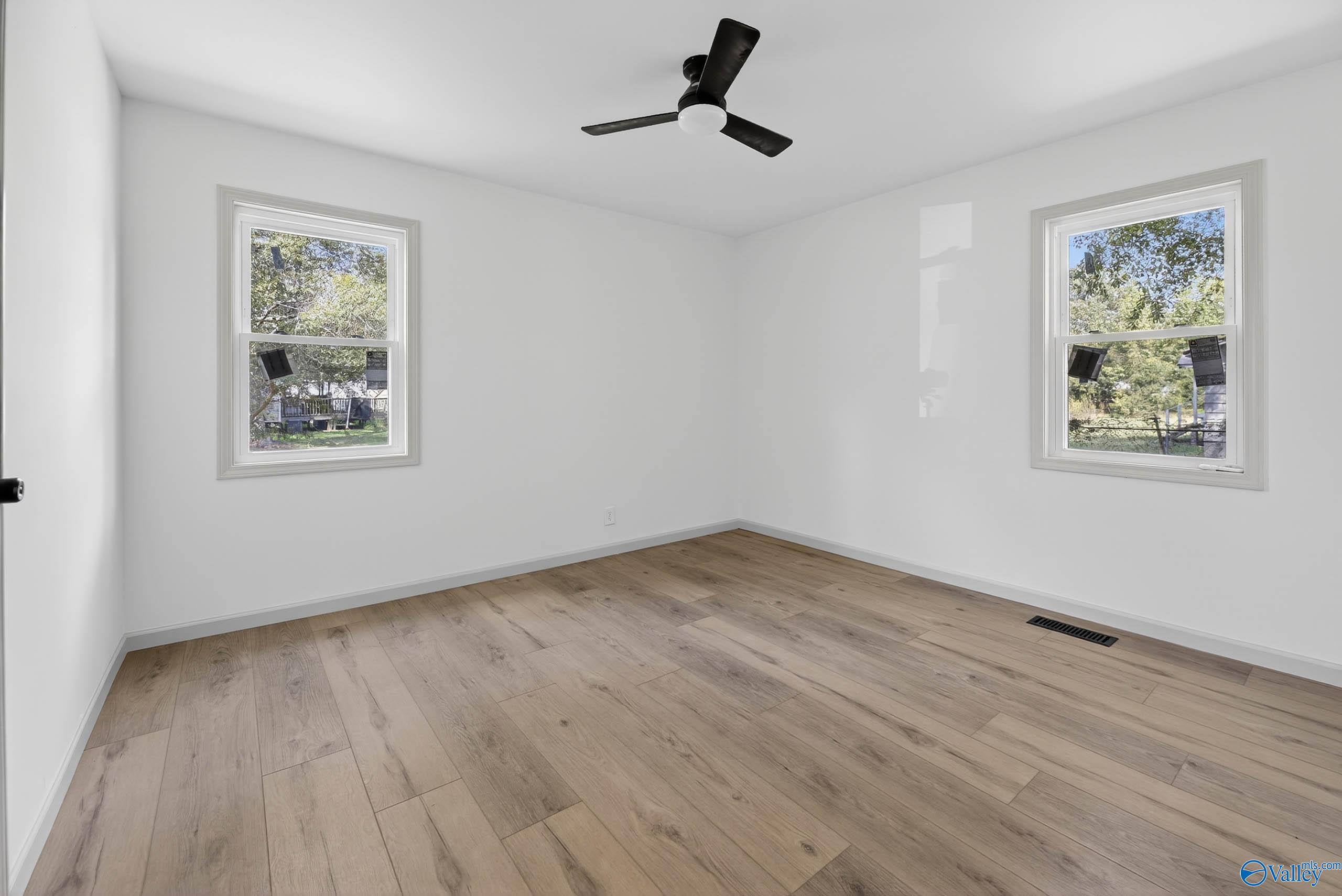 400 Lonesome Bend Road