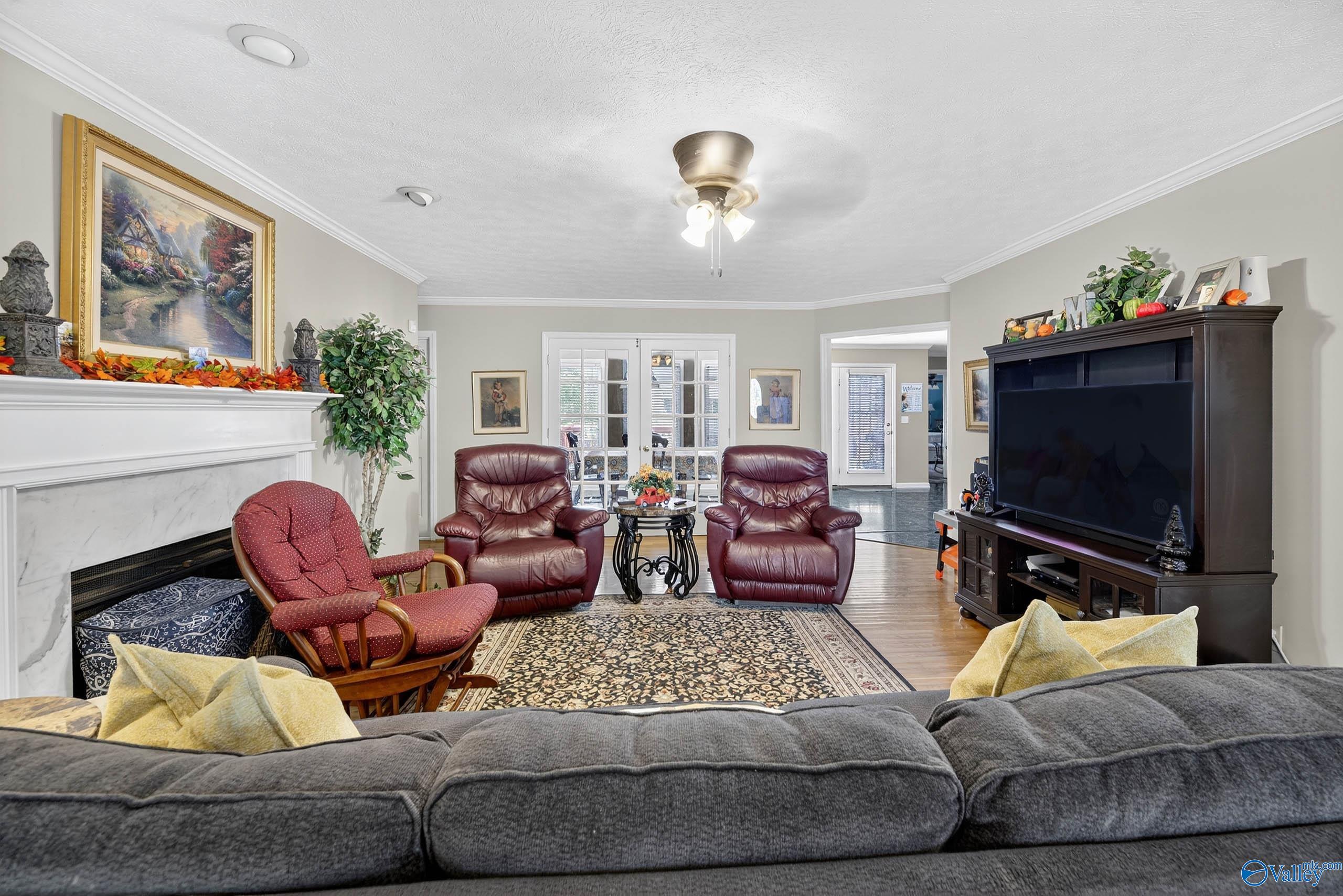 408 Le An Street