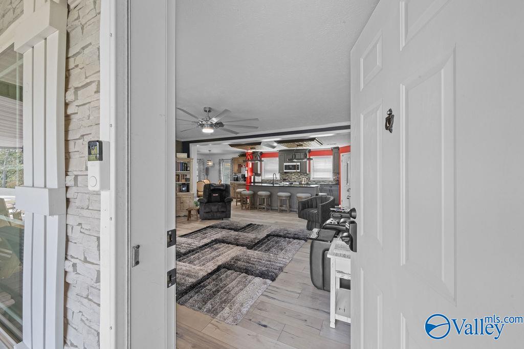 606 Red Eagle Road