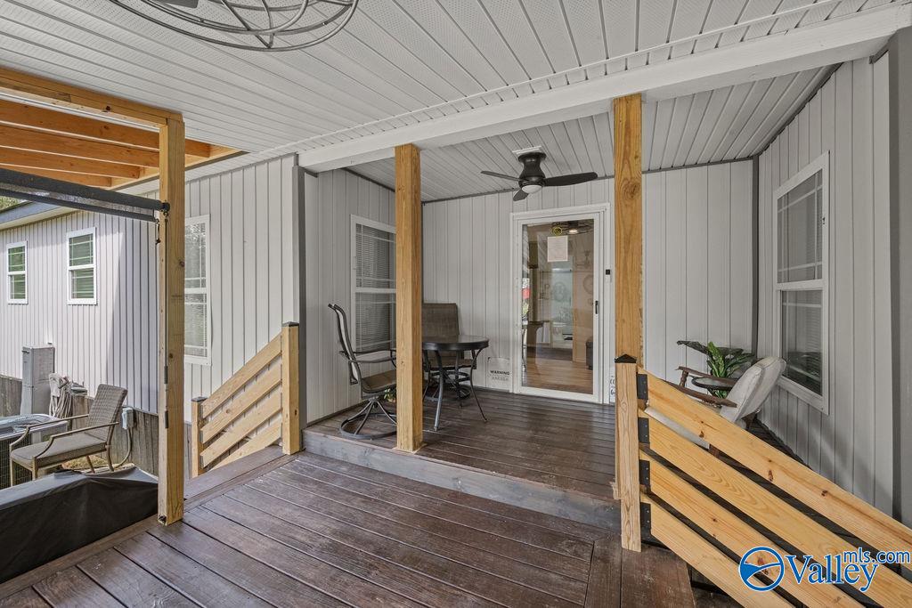 606 Red Eagle Road