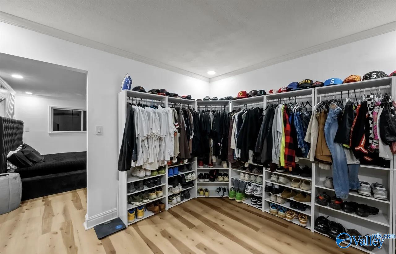 160 Bridlewood Drive