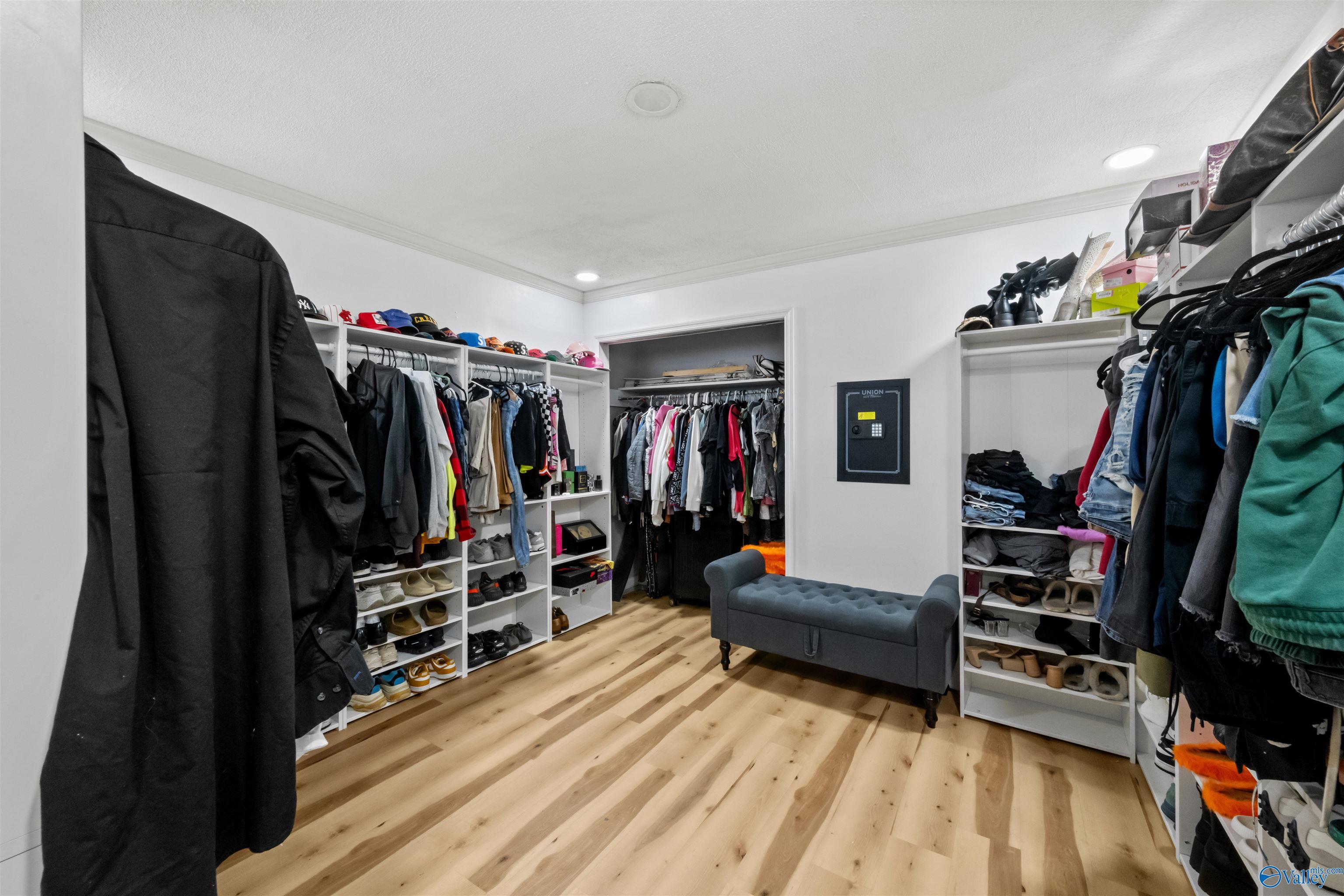 160 Bridlewood Drive