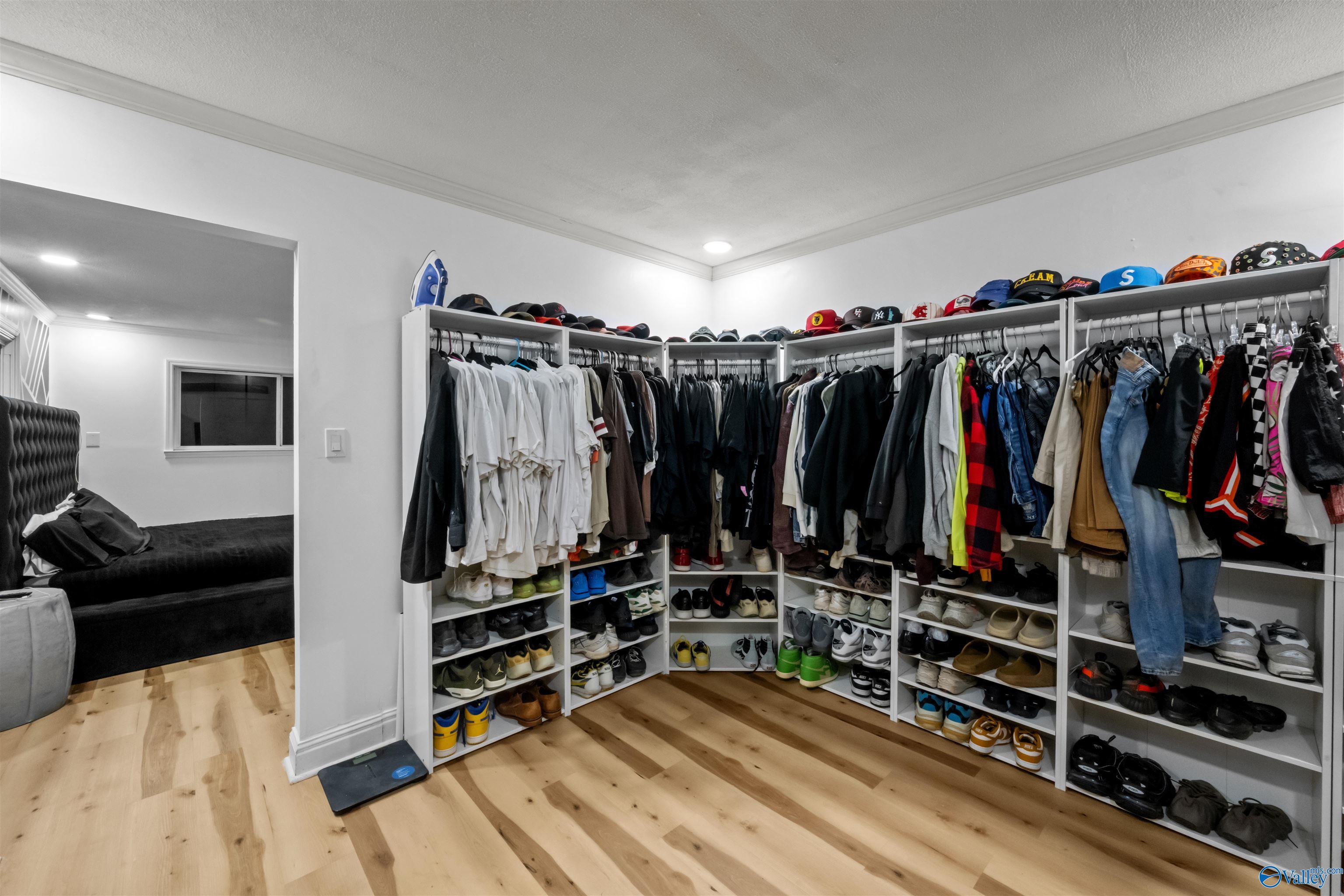 160 Bridlewood Drive