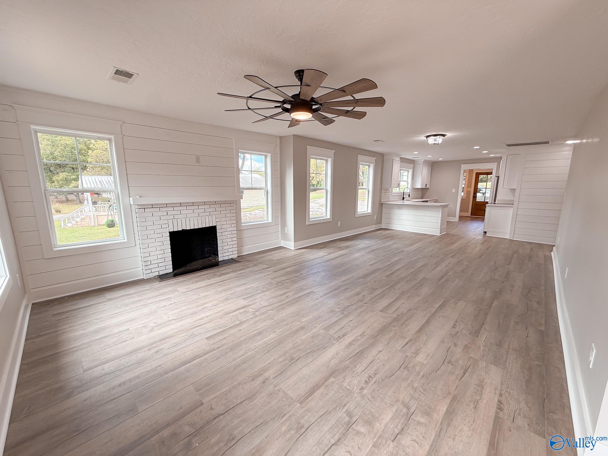 5102 Main Street