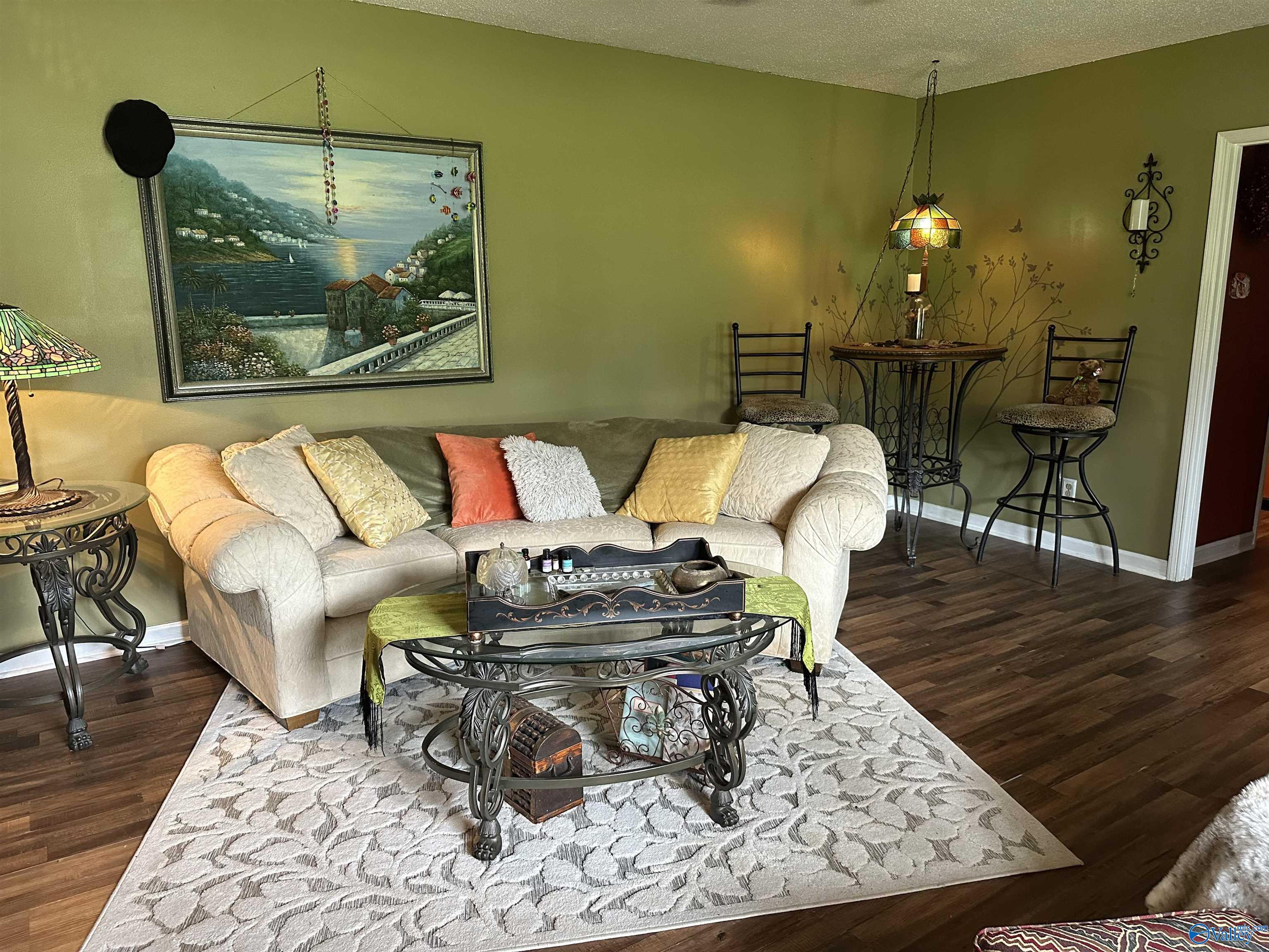 200 Southview Avenue