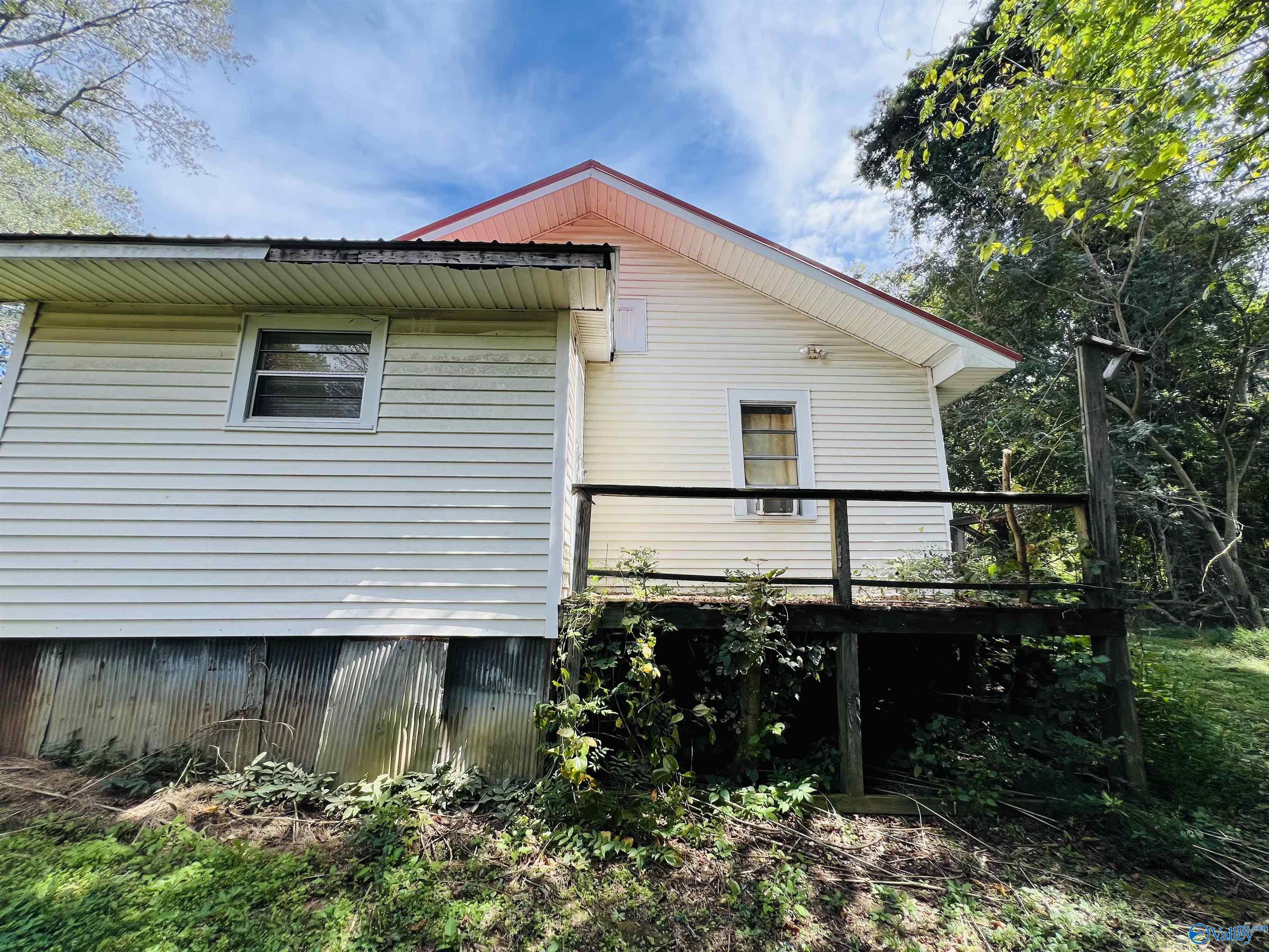 7456 4th Avenue, Altoona