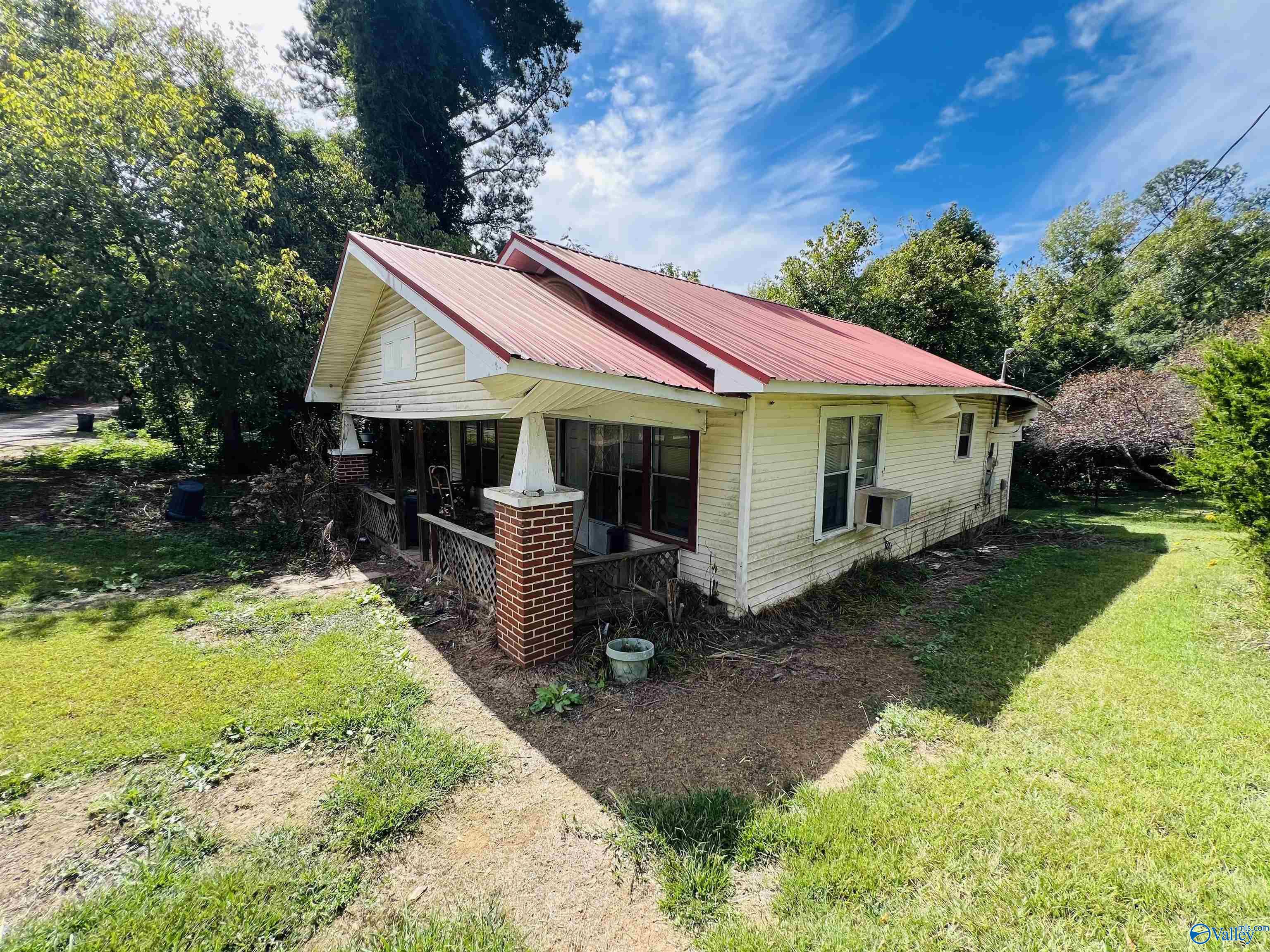 7456 4th Avenue, Altoona