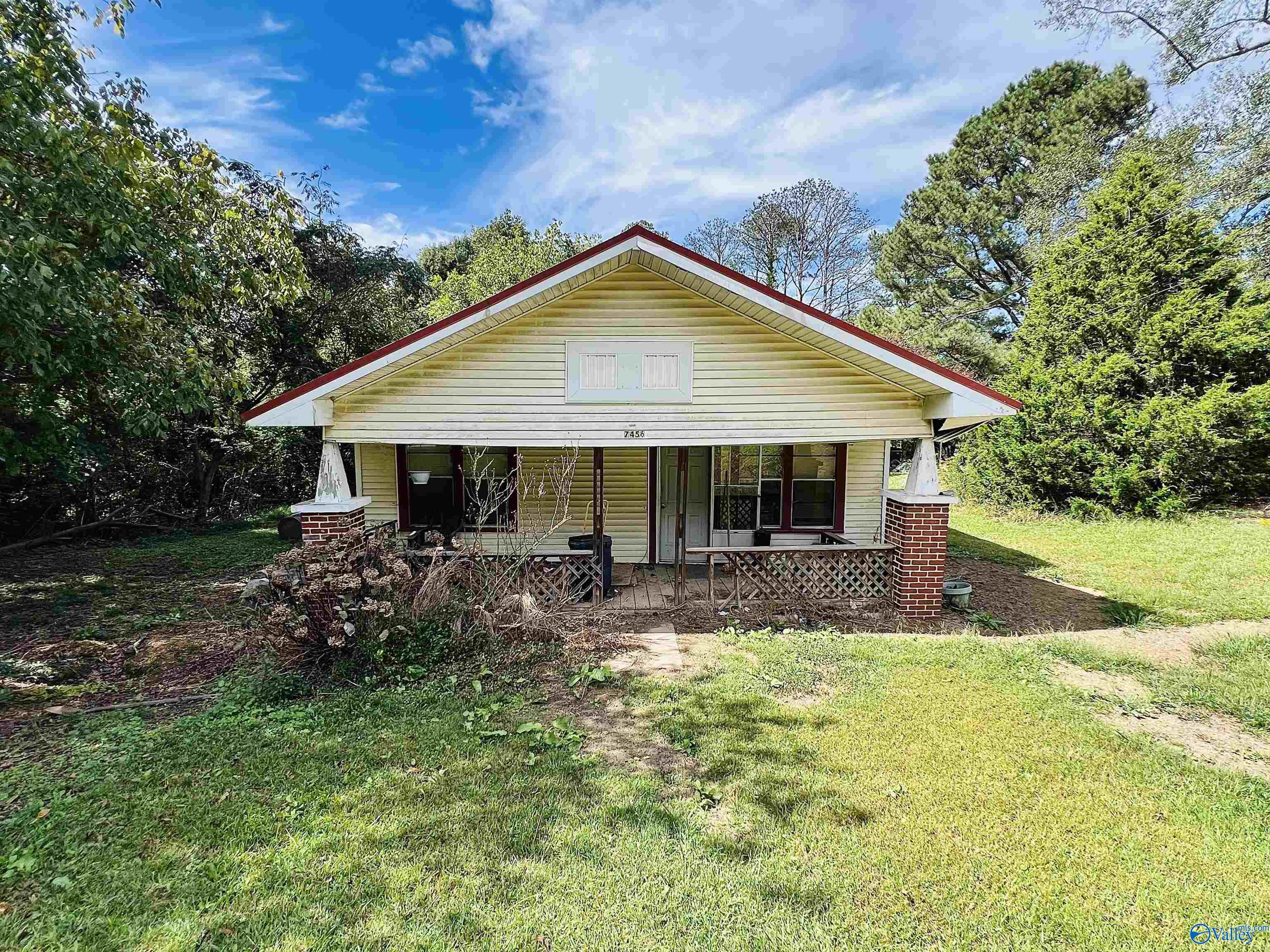 7456 4th Avenue, Altoona