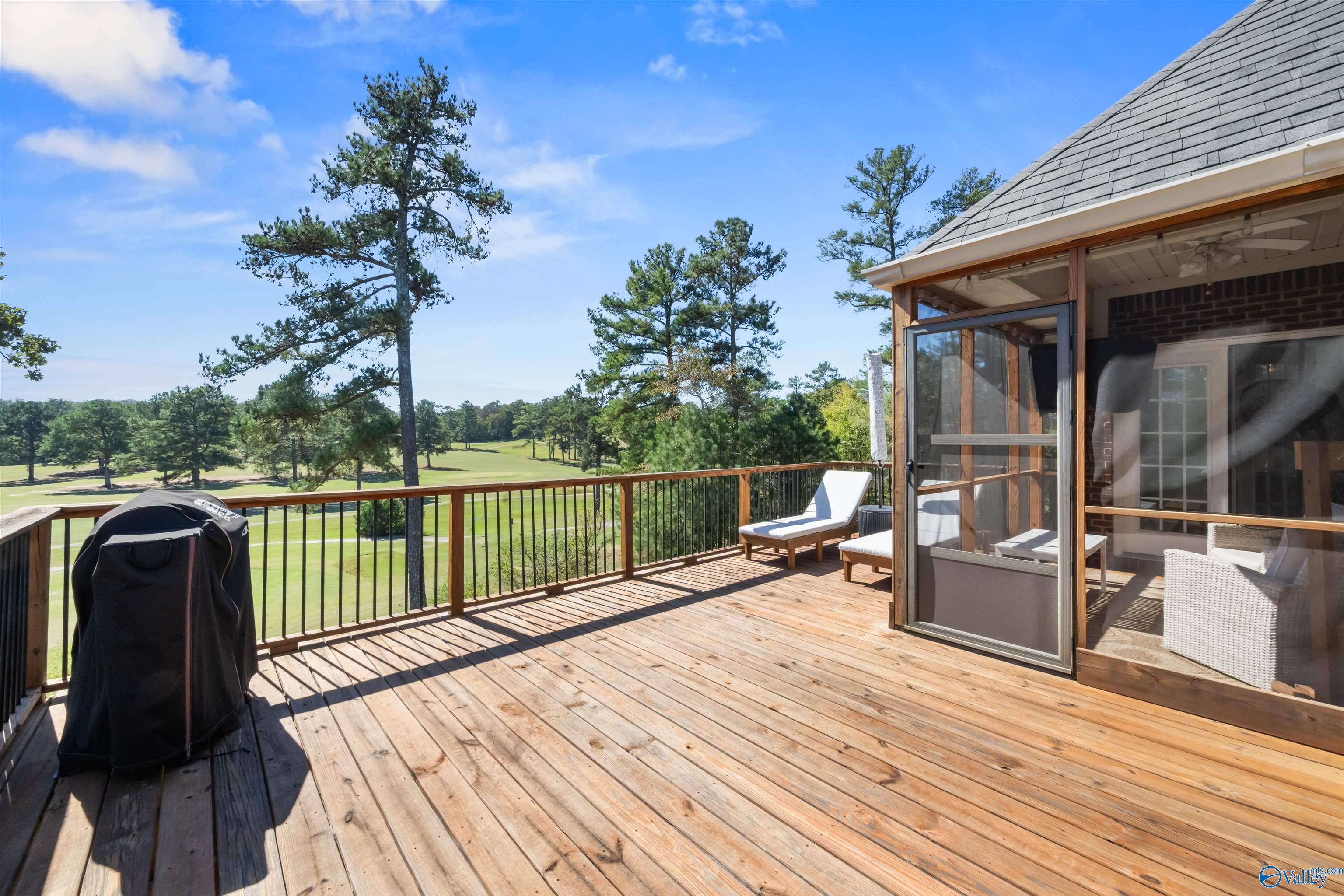 125 Briarwood Lane, Glencoe