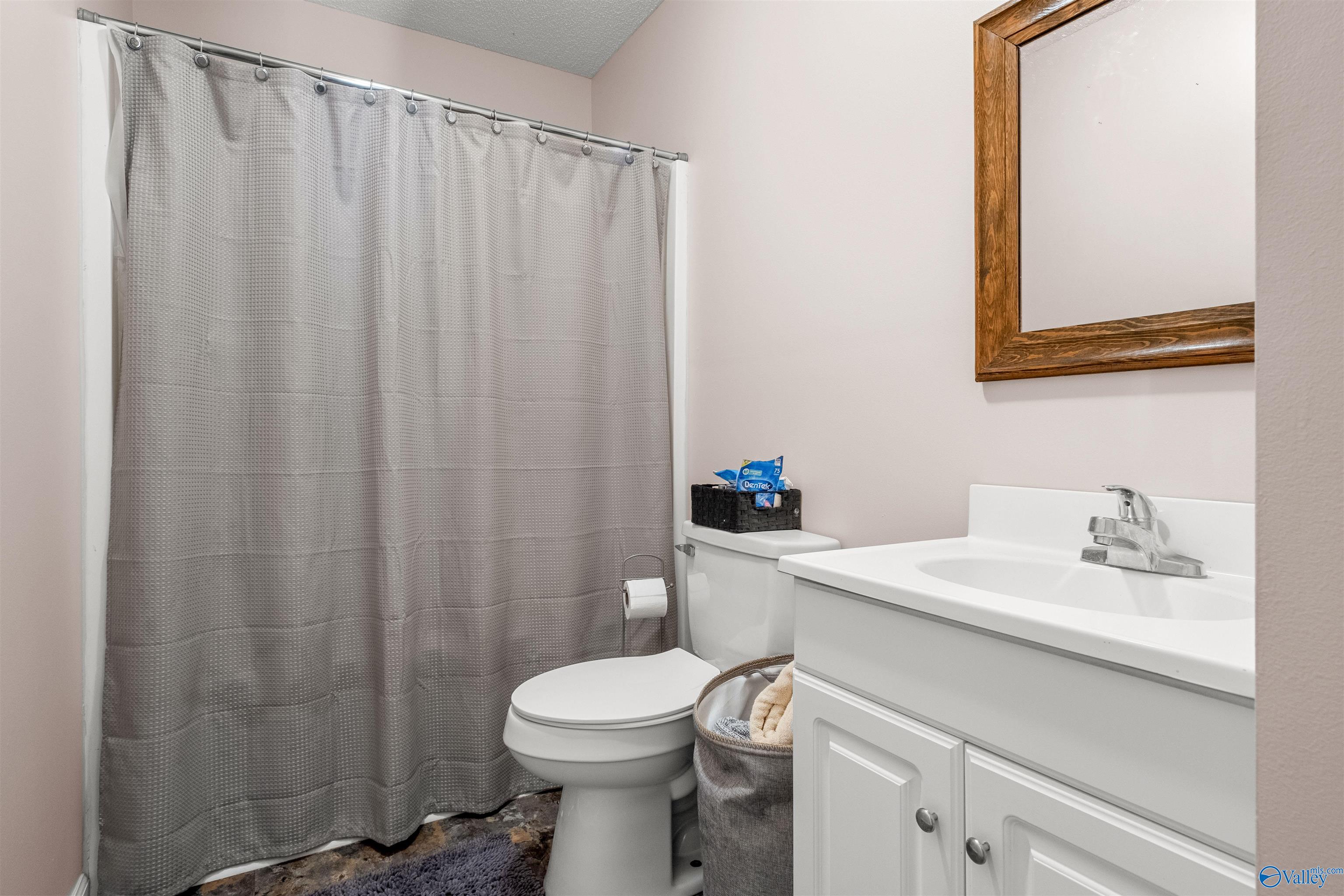 2400 Johnson Road, Gadsden