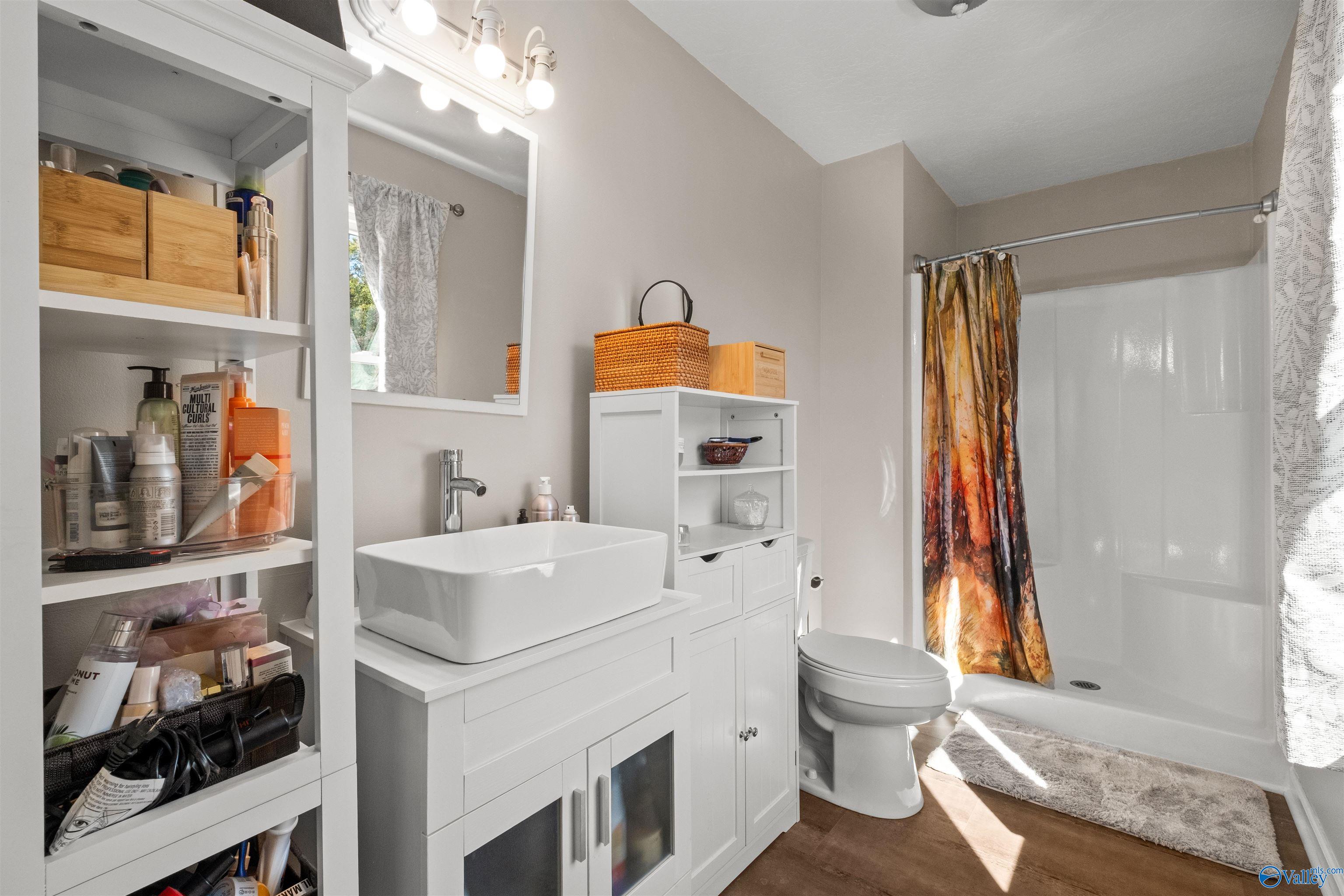 2400 Johnson Road, Gadsden