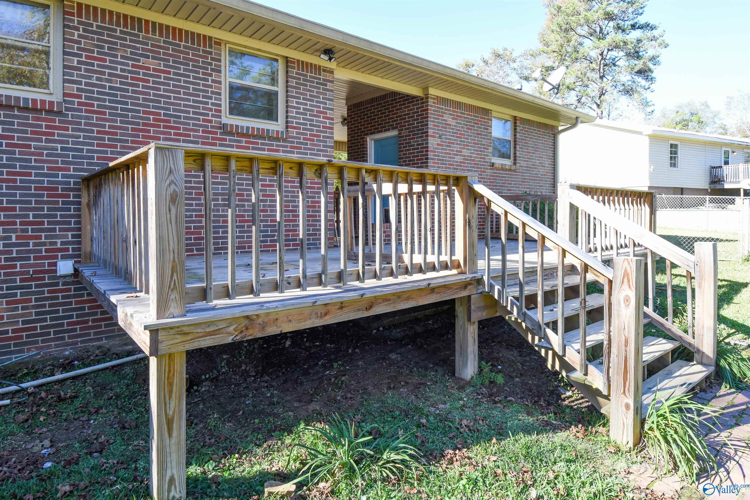 2850 Fairview Road