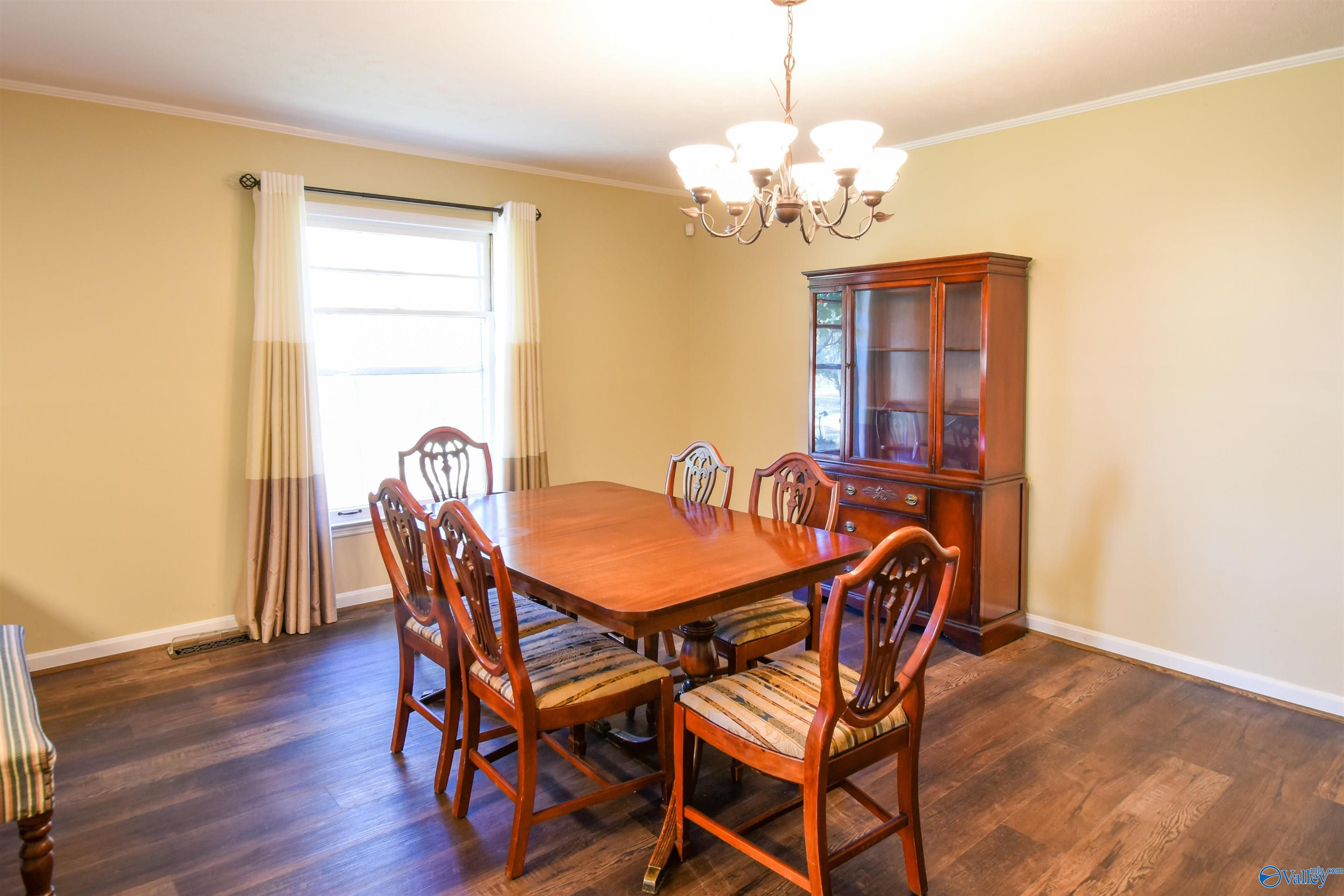 2850 Fairview Road