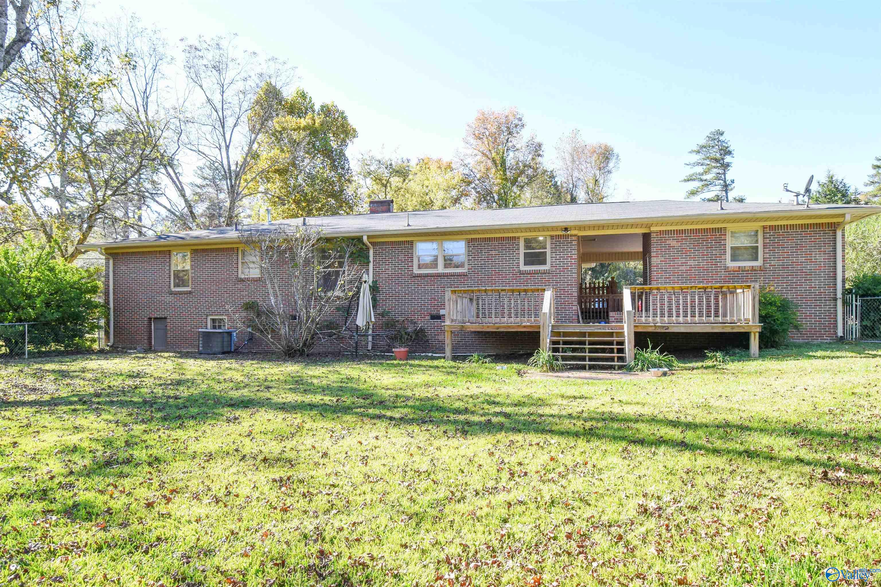 2850 Fairview Road