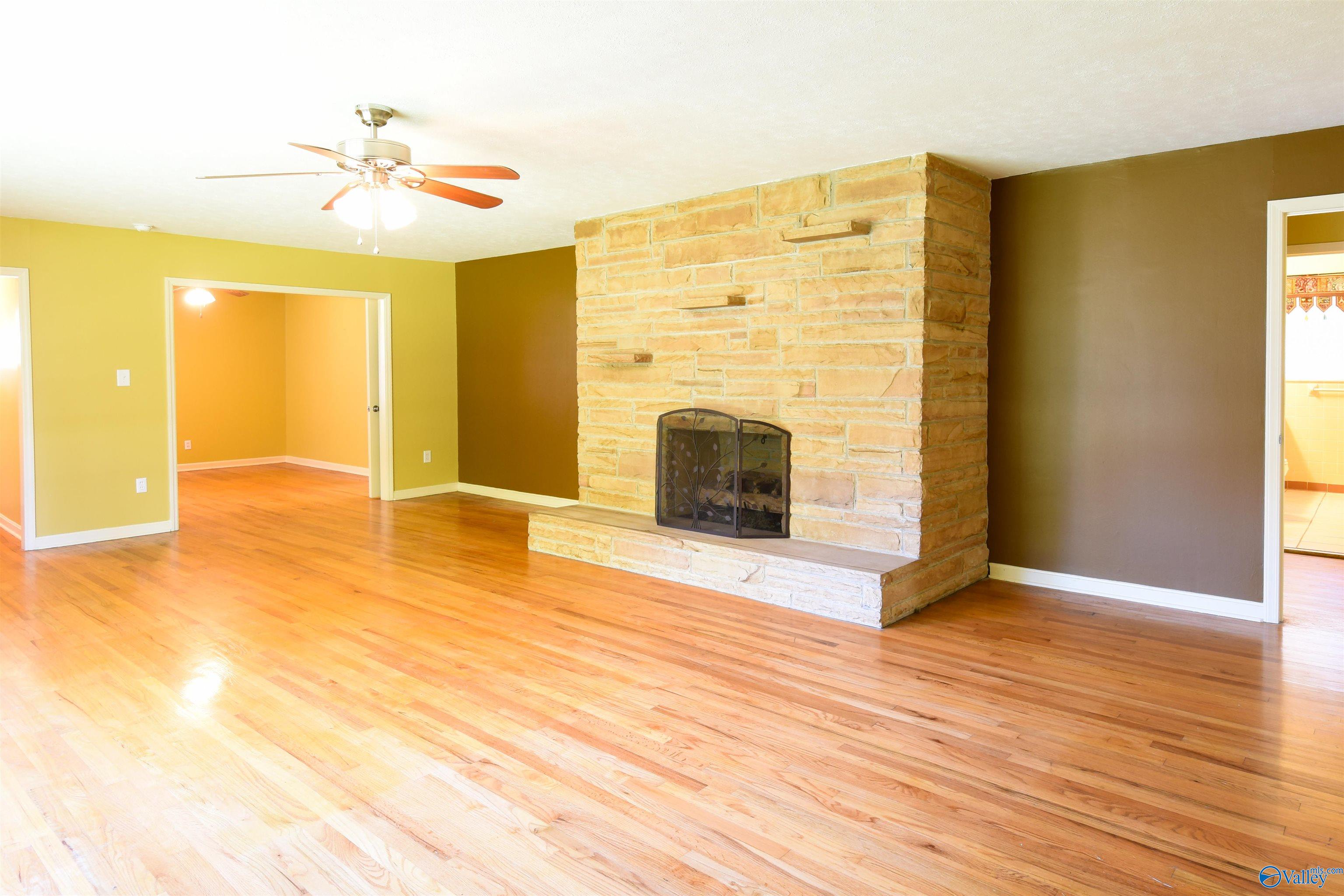 2850 Fairview Road