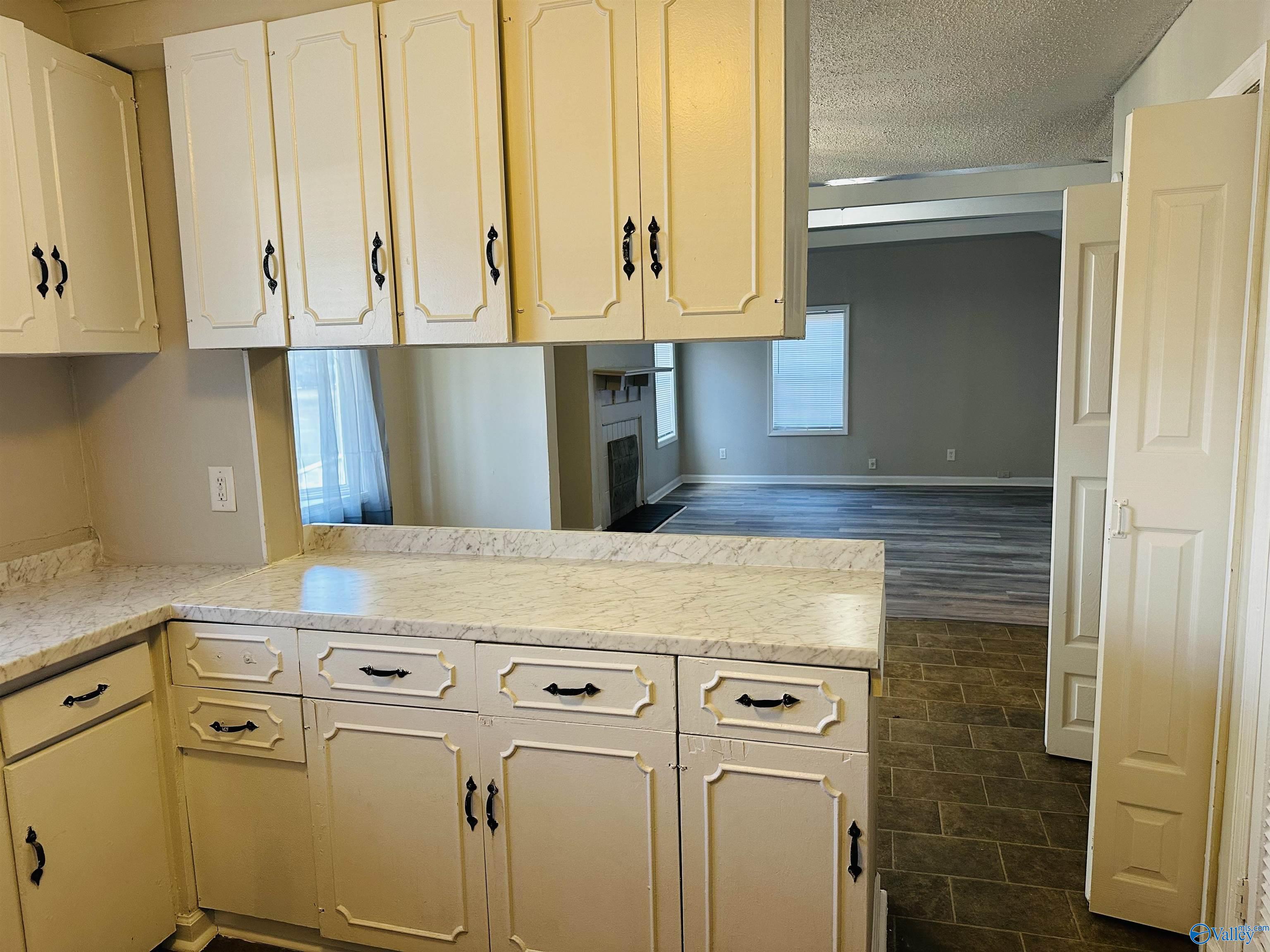 1129 Stillman Avenue