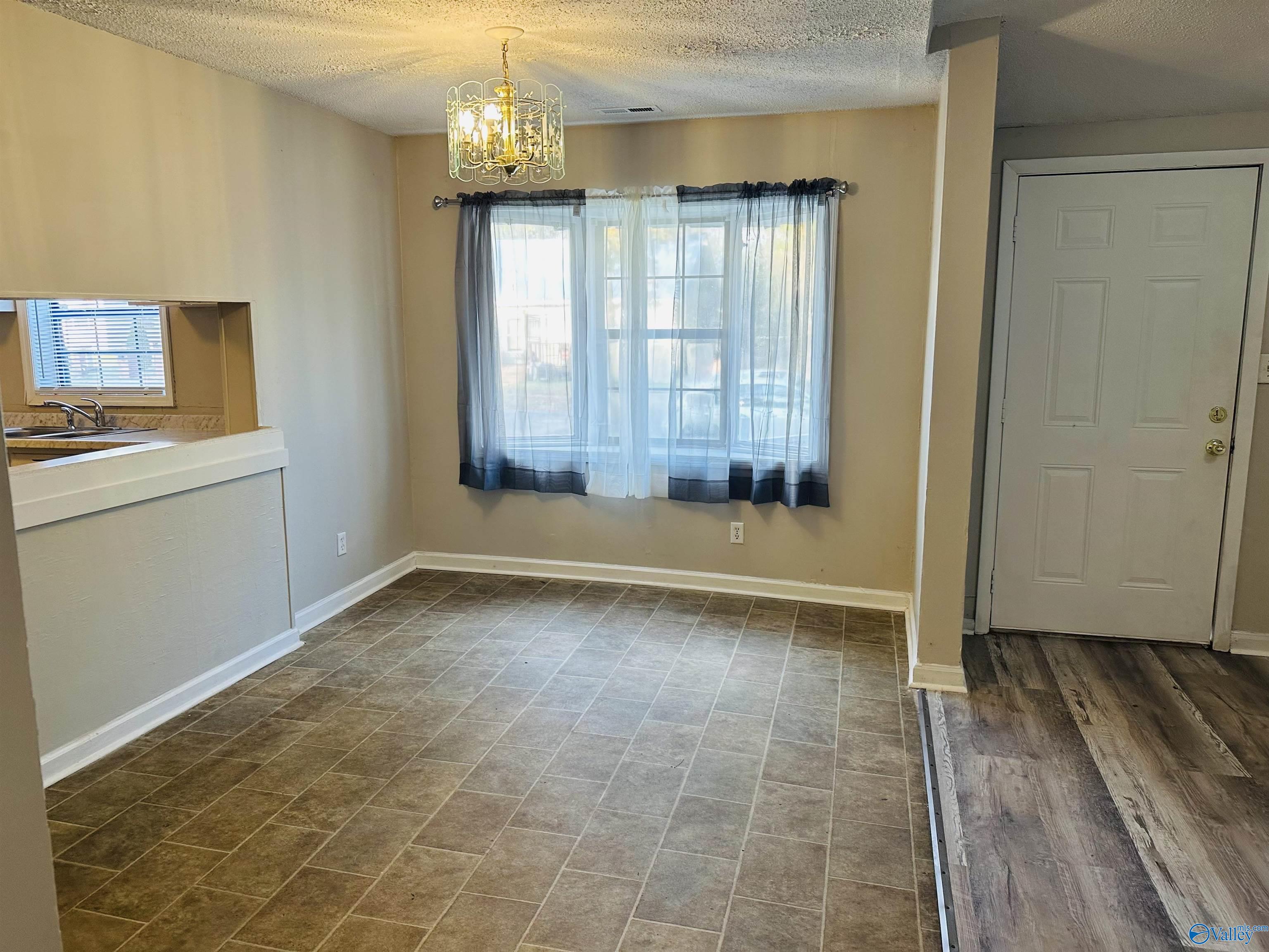 1129 Stillman Avenue