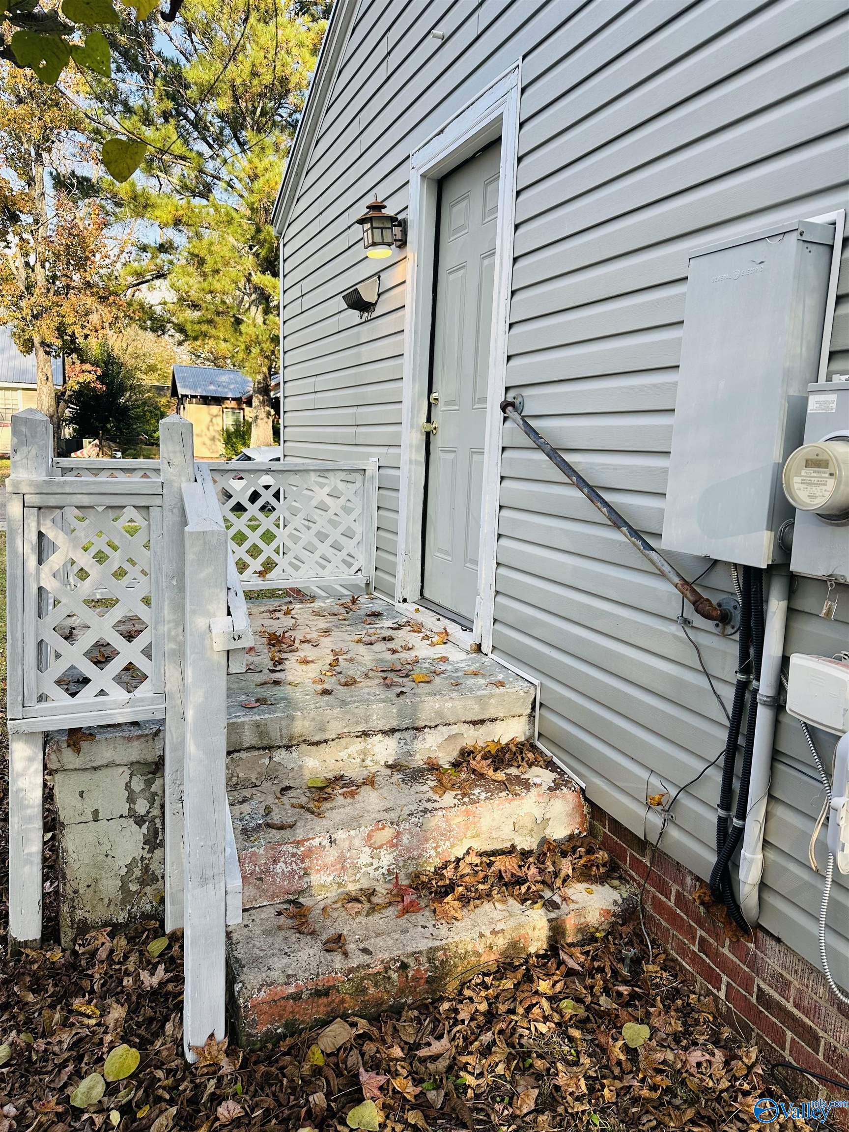 1129 Stillman Avenue