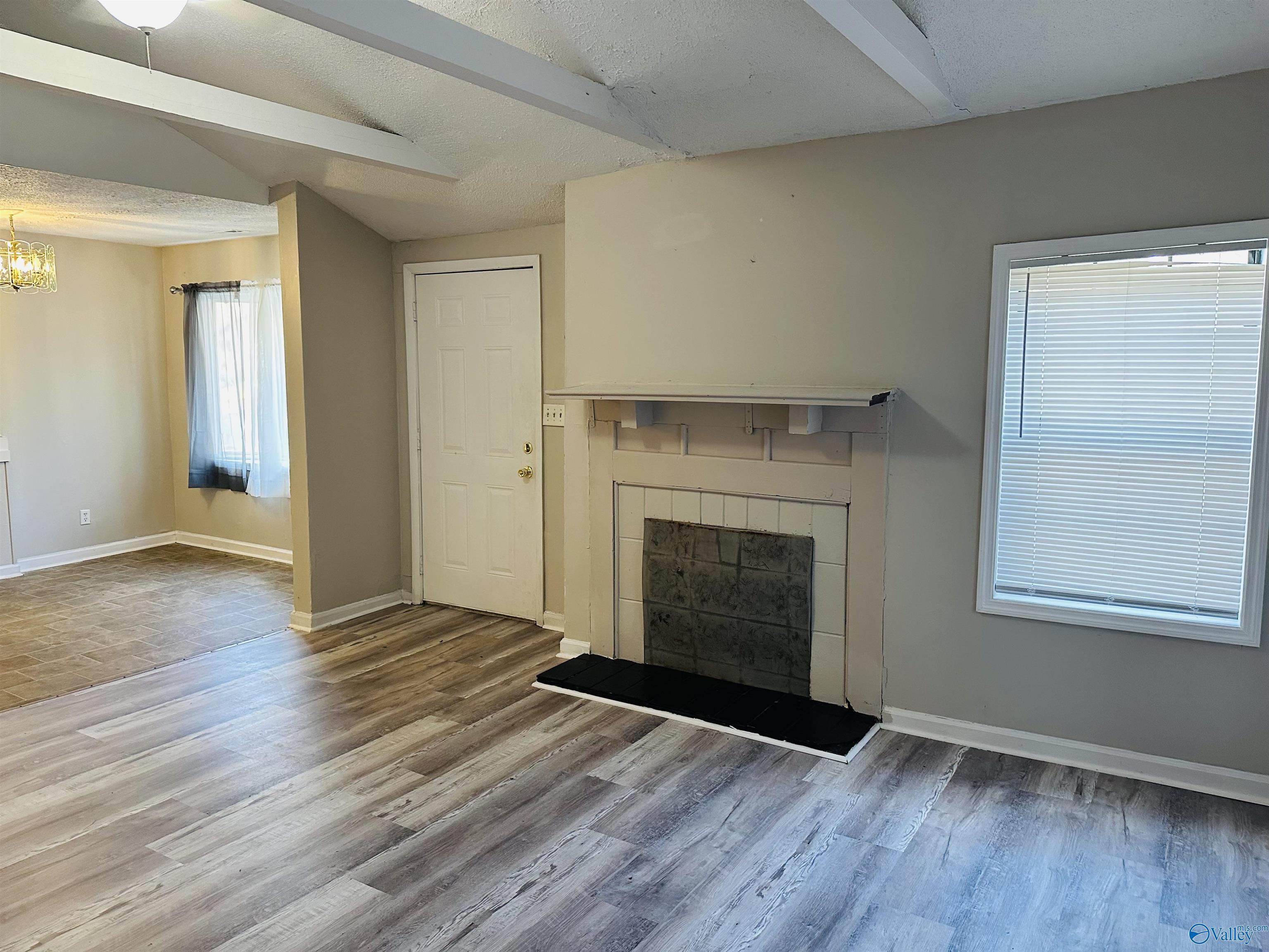 1129 Stillman Avenue